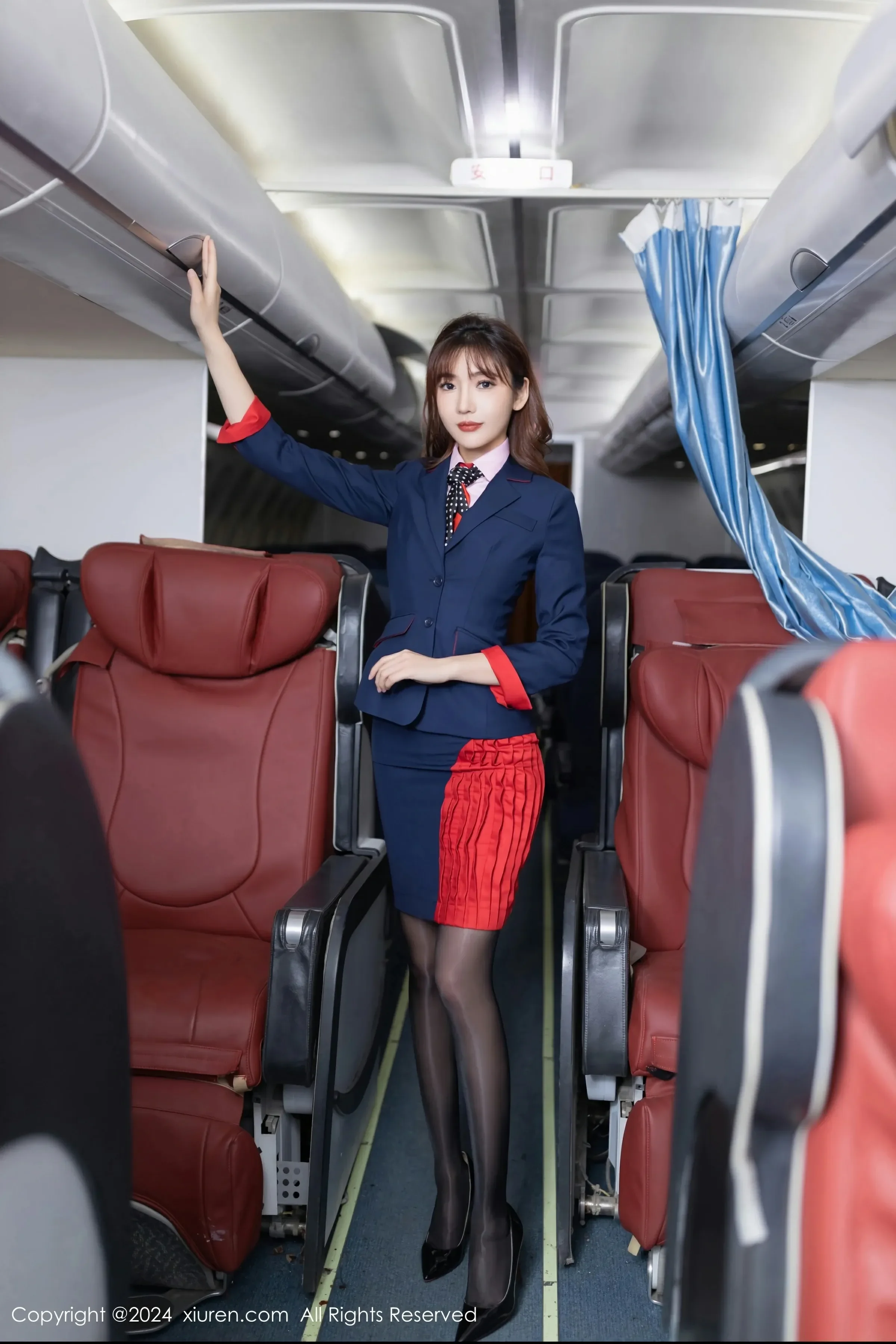 XiuRen 秀人 No.8196 陆萱萱 [80P]