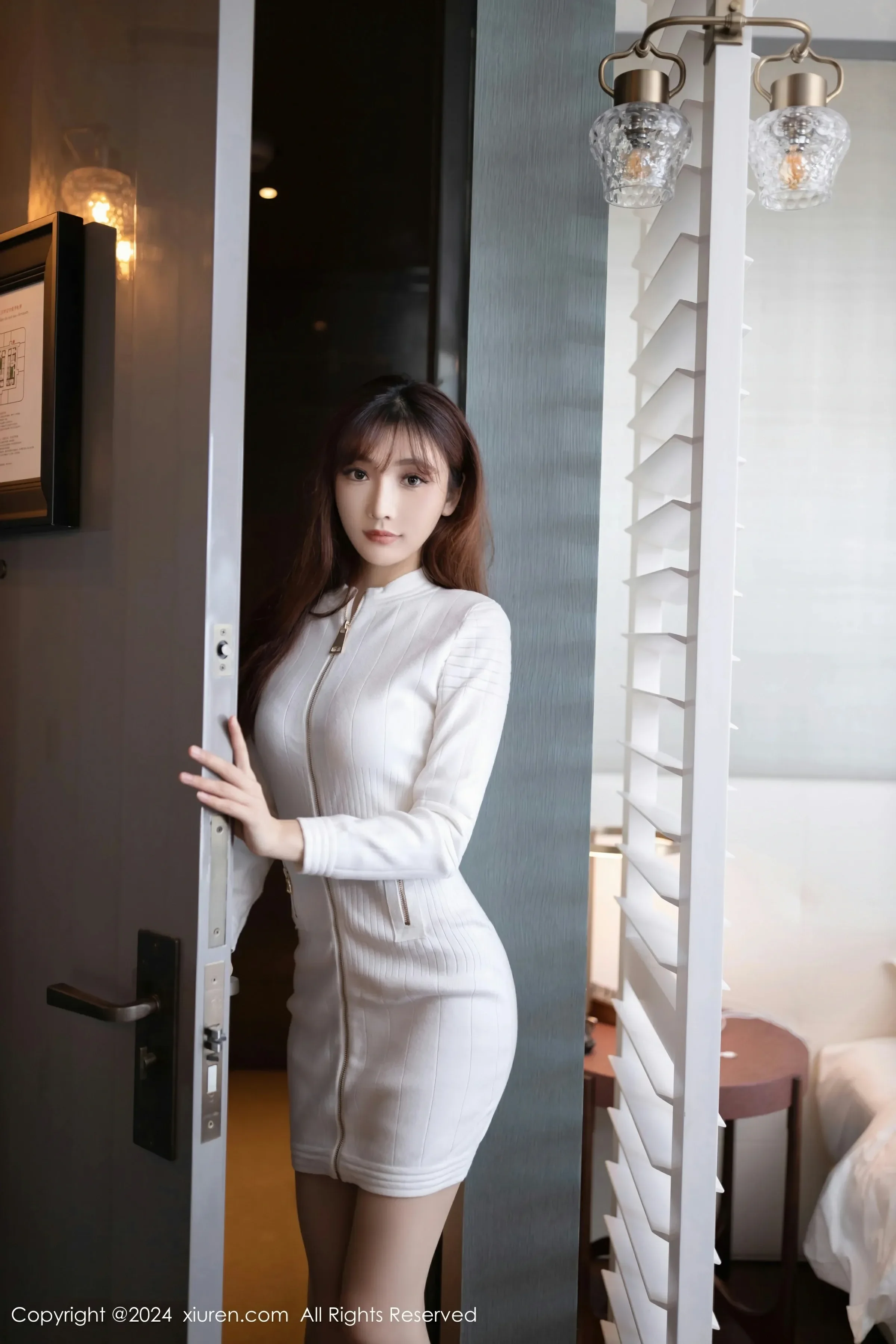 XiuRen 秀人 No.8233 陆萱萱 [80P]