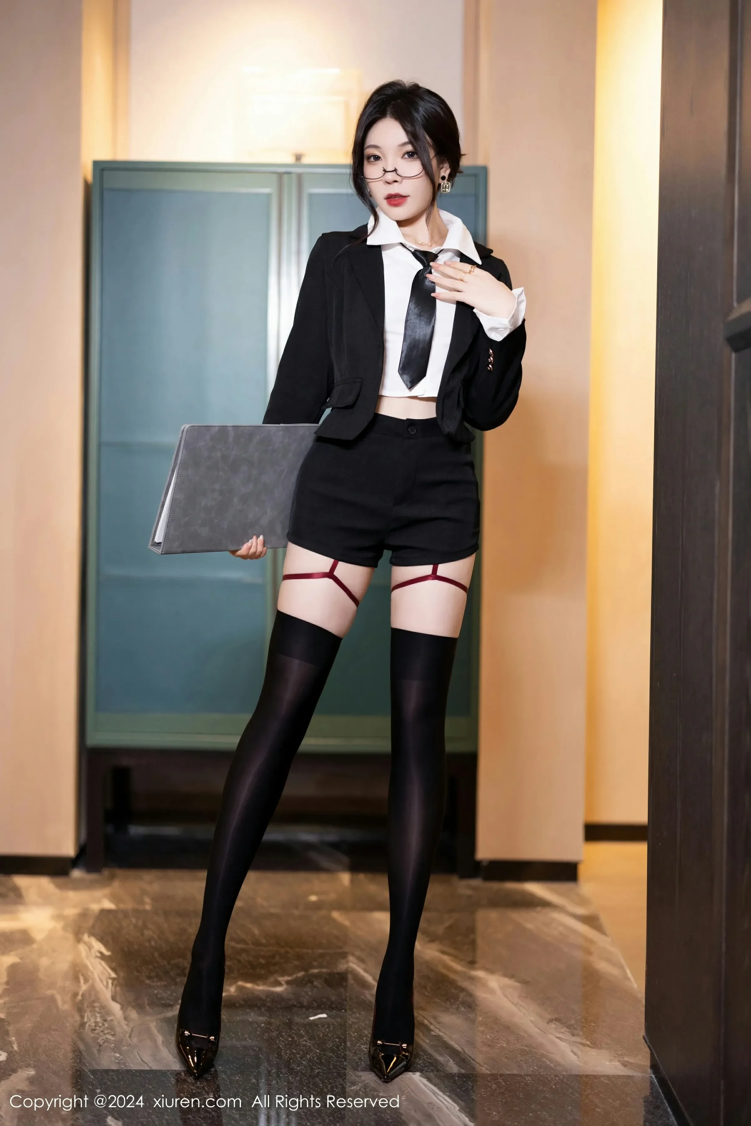 XiuRen 秀人 No.8440 徐莉芝Booty [82P]