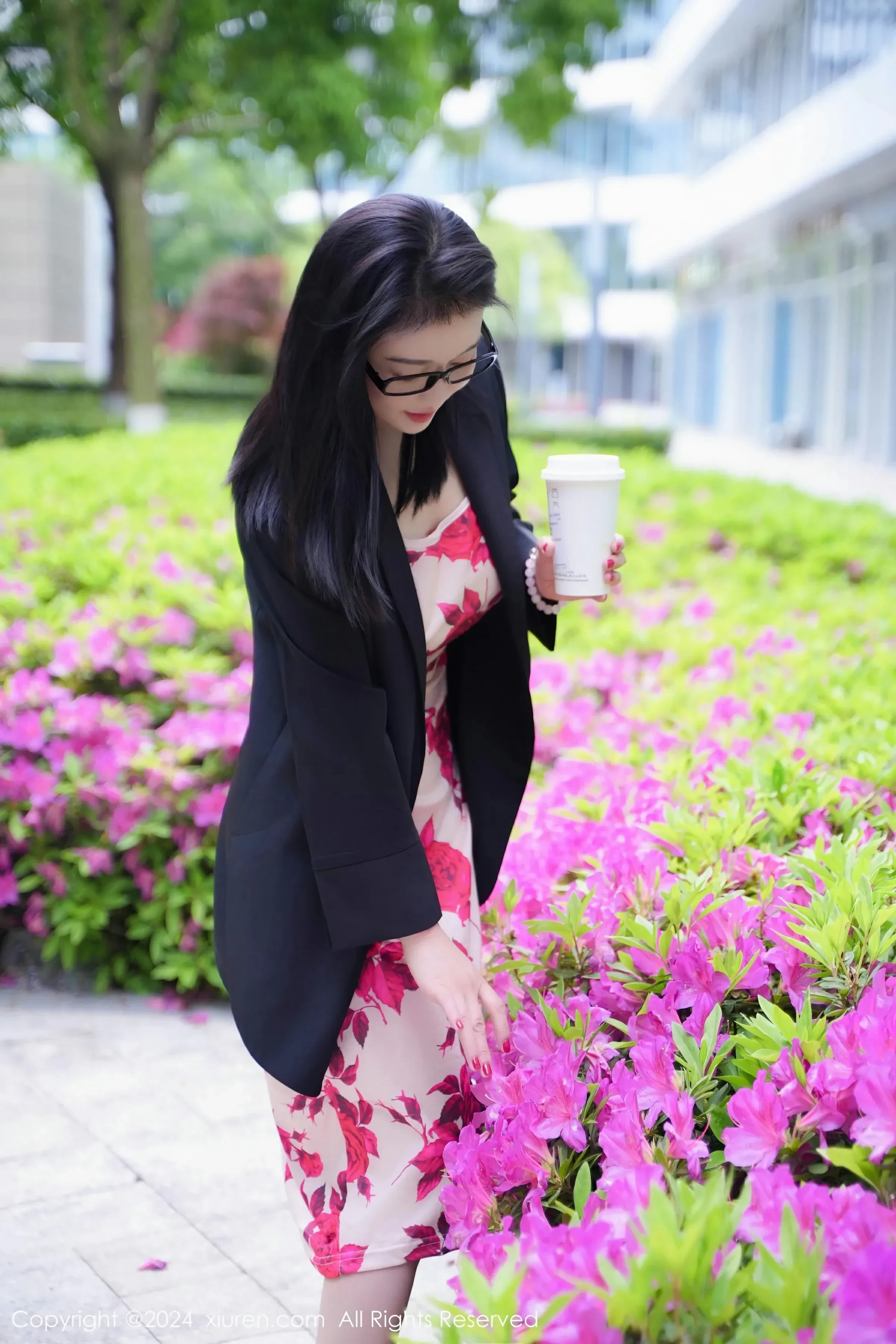 XiuRen 秀人 No.8468 雅茹老师 [79P]