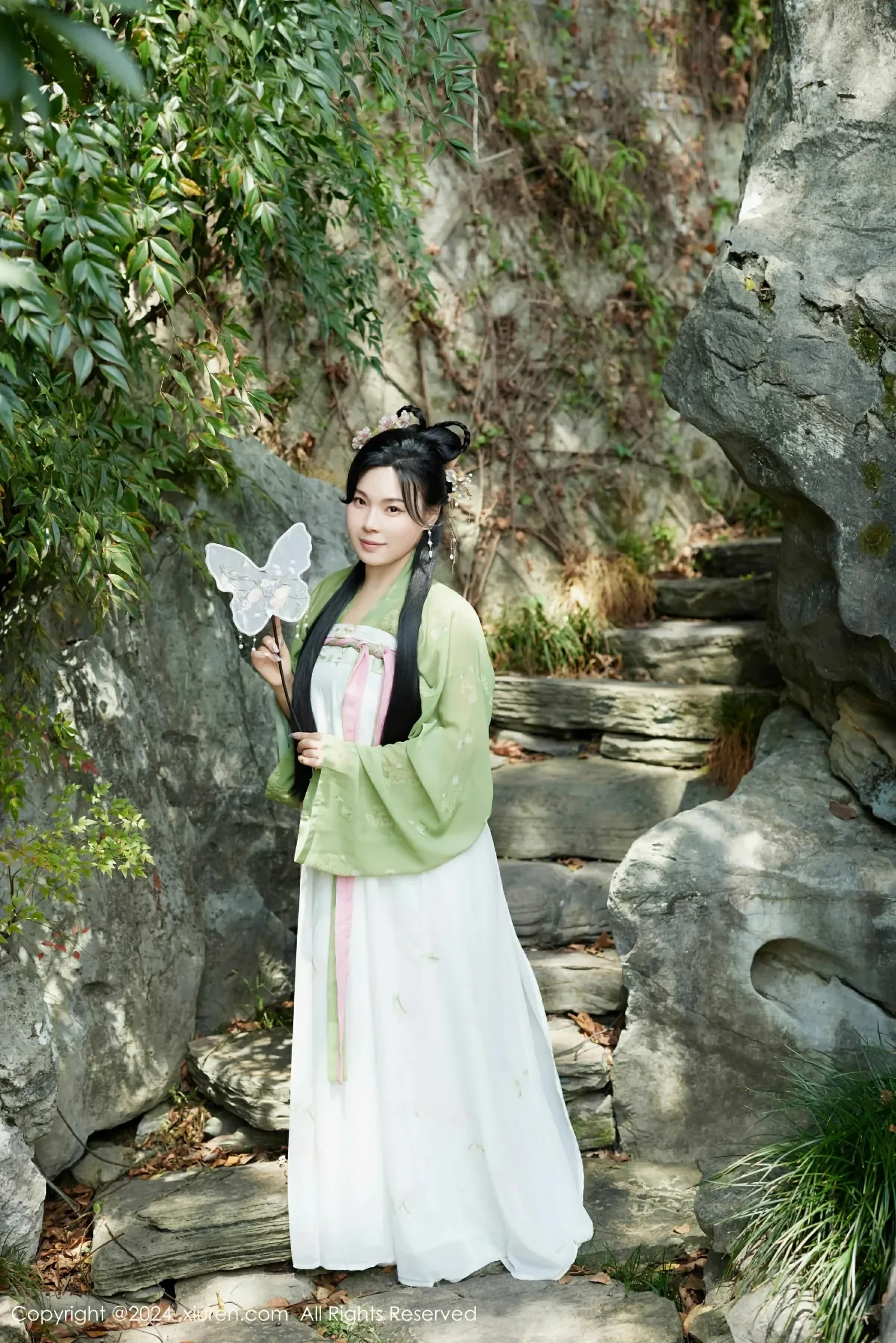 XiuRen 秀人 No.9162 麦田 [73P]