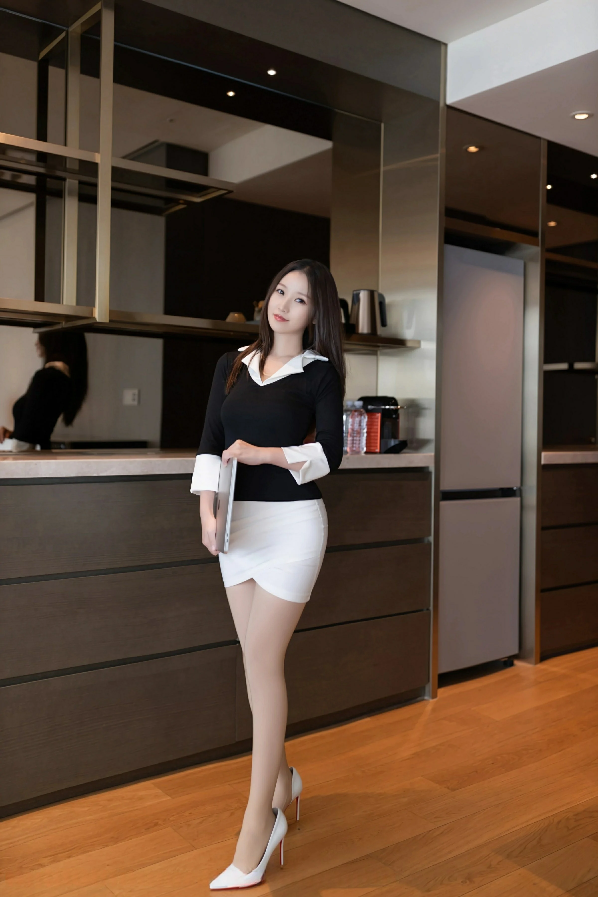 XiuRen 秀人 No.9587 杏子Yada [82P]