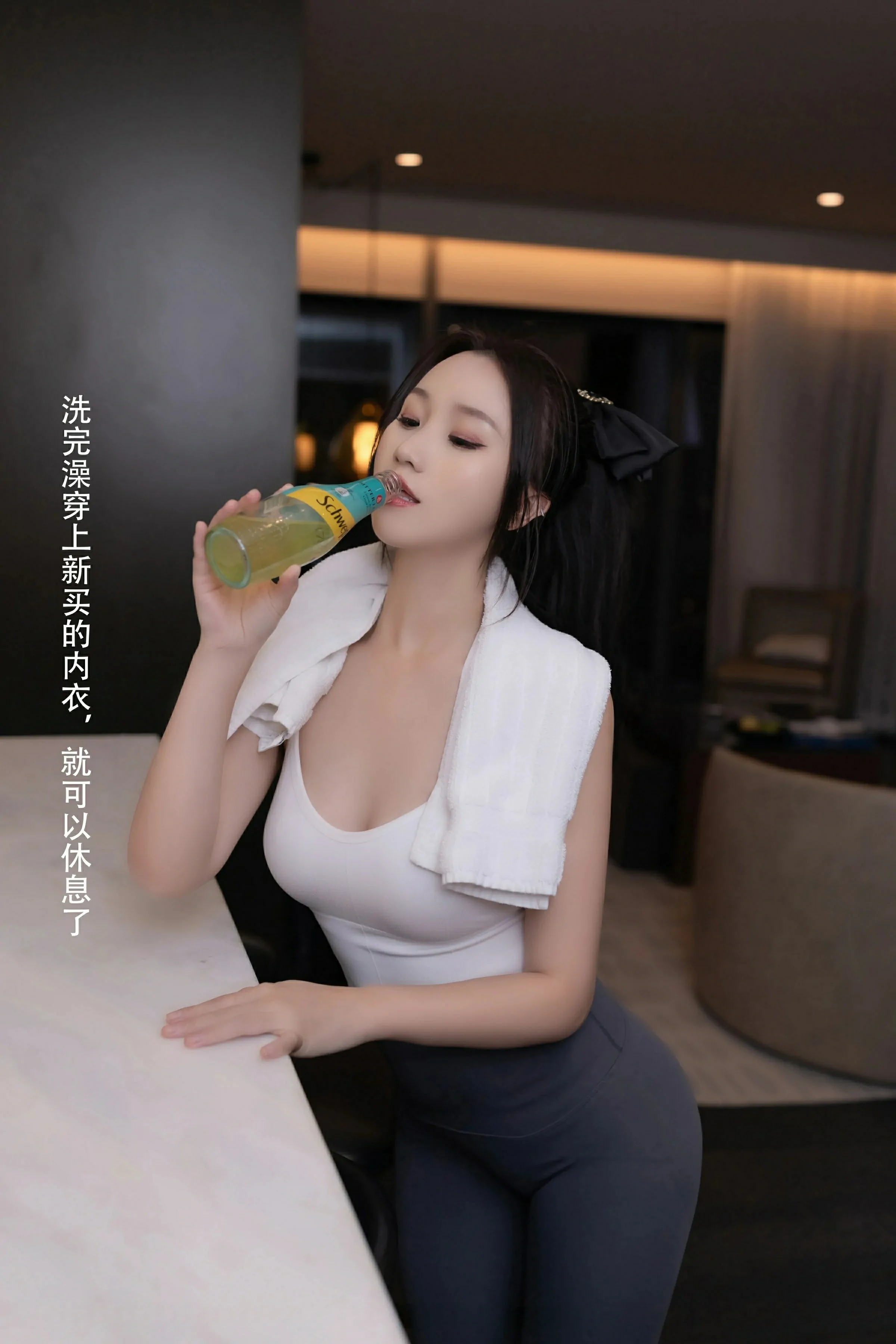 XiuRen 秀人 No.10042 杏子Yada [82P]