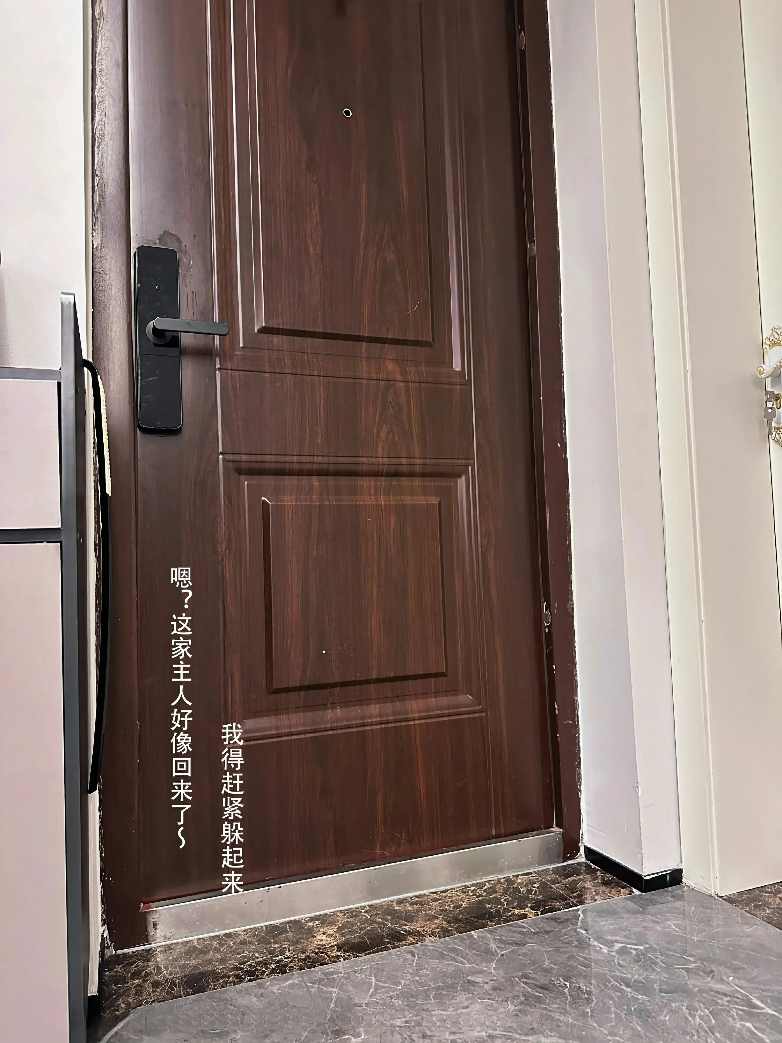 XiuRen 秀人 No.10042 杏子Yada [82P]