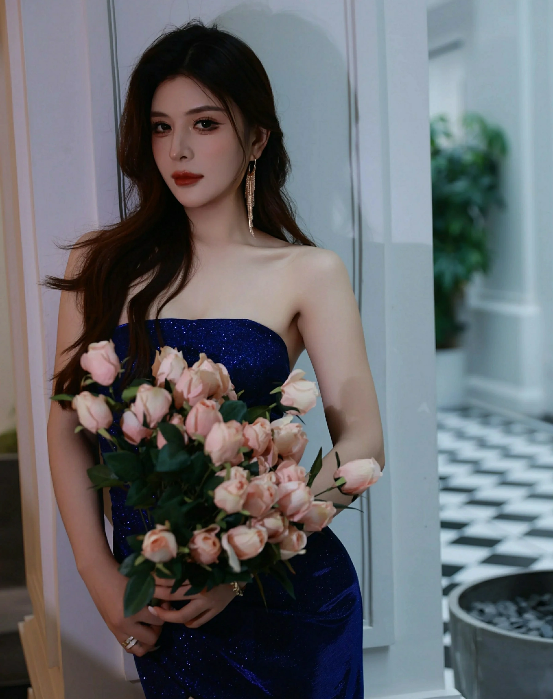 秀人网 No.10740 阿依莎 [71P]