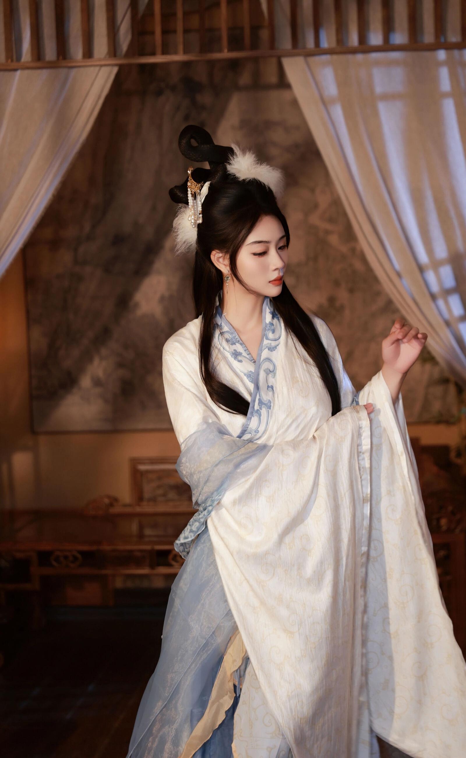 秀人网 No.10835 南乔 [75P]