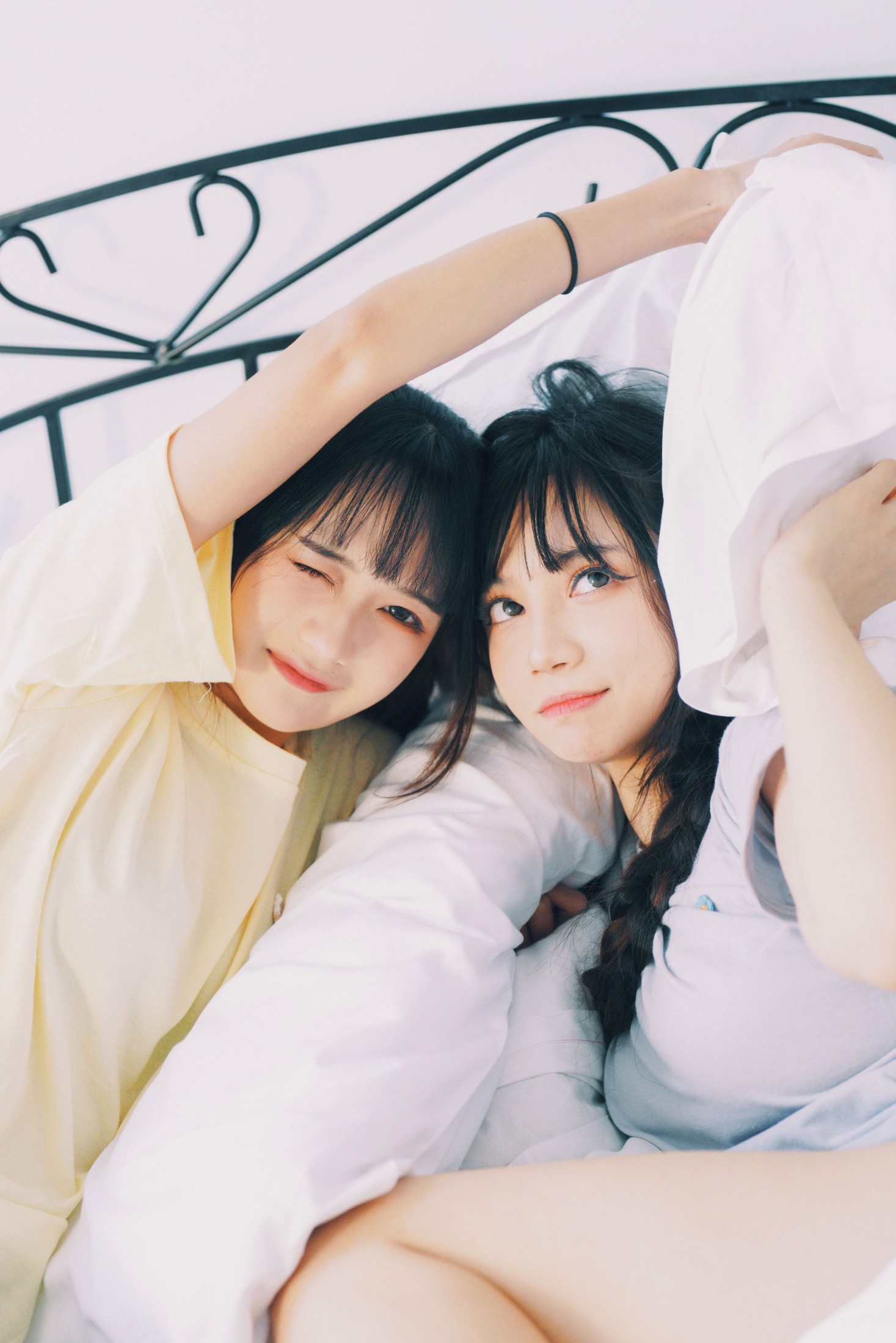 贰加六 兔子Zzz不吃胡萝卜 – 《姐妹成对，快乐加倍》[23P]