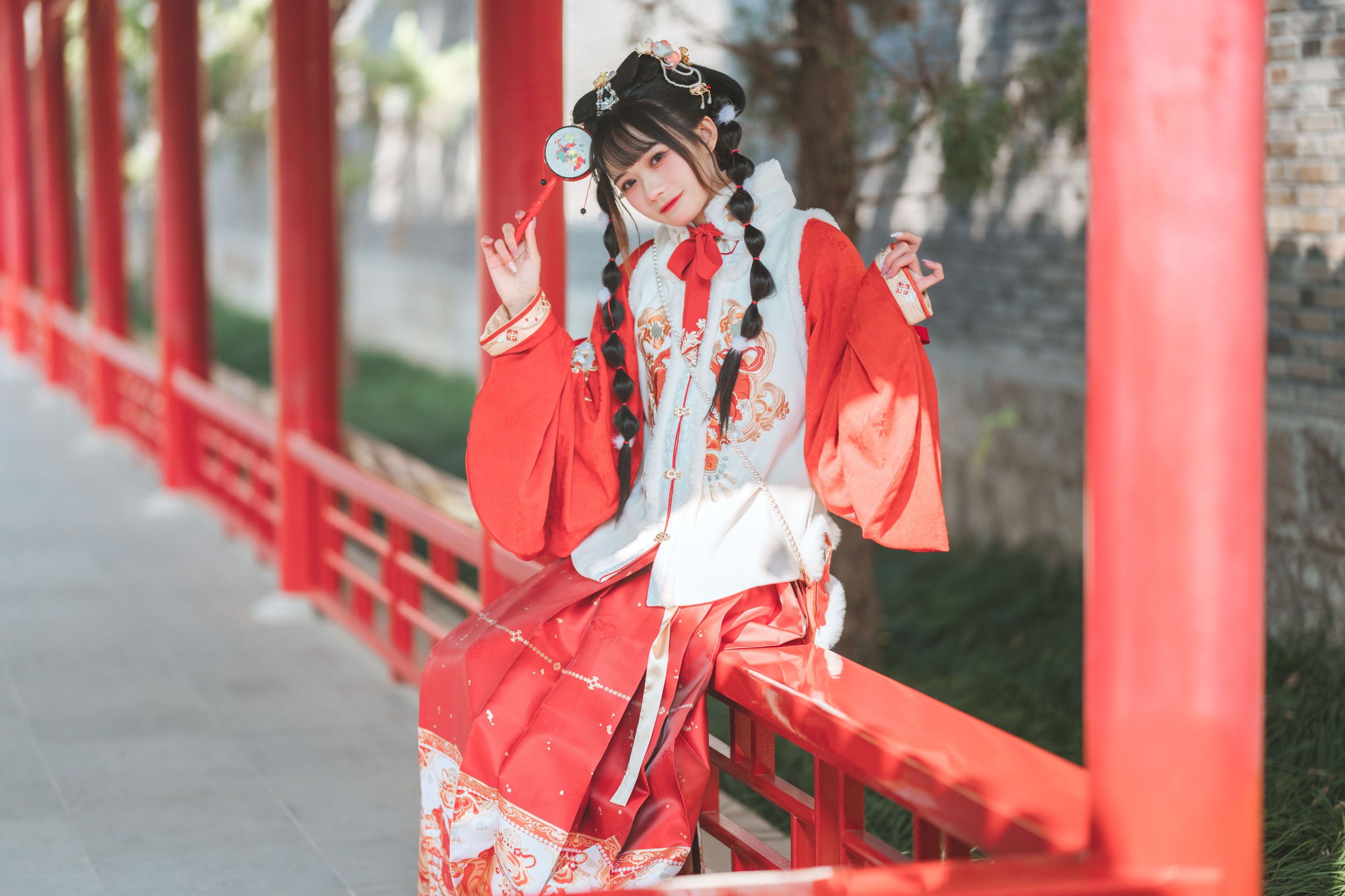 兔子Zzz不吃胡萝卜 – 《可爱新年》[27P]