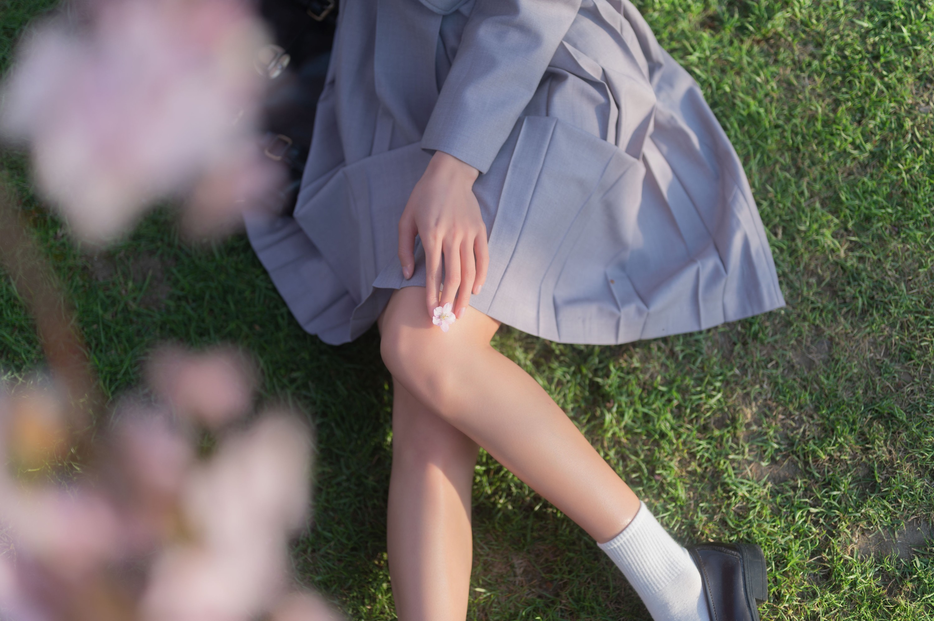 兔子Zzz不吃胡萝卜 – 《樱之声》[27P]