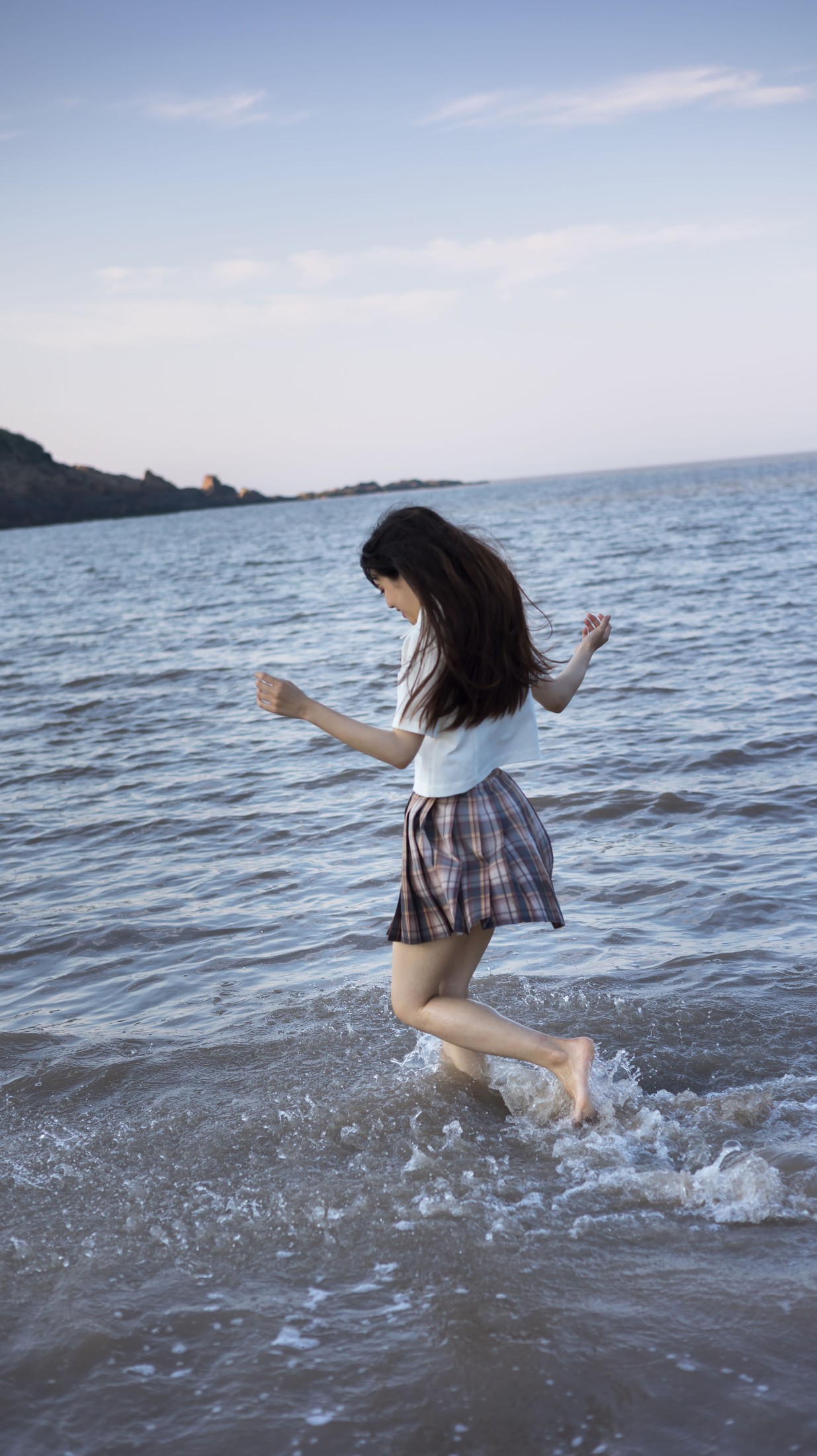 贰加六 – 《追浪》[26P]