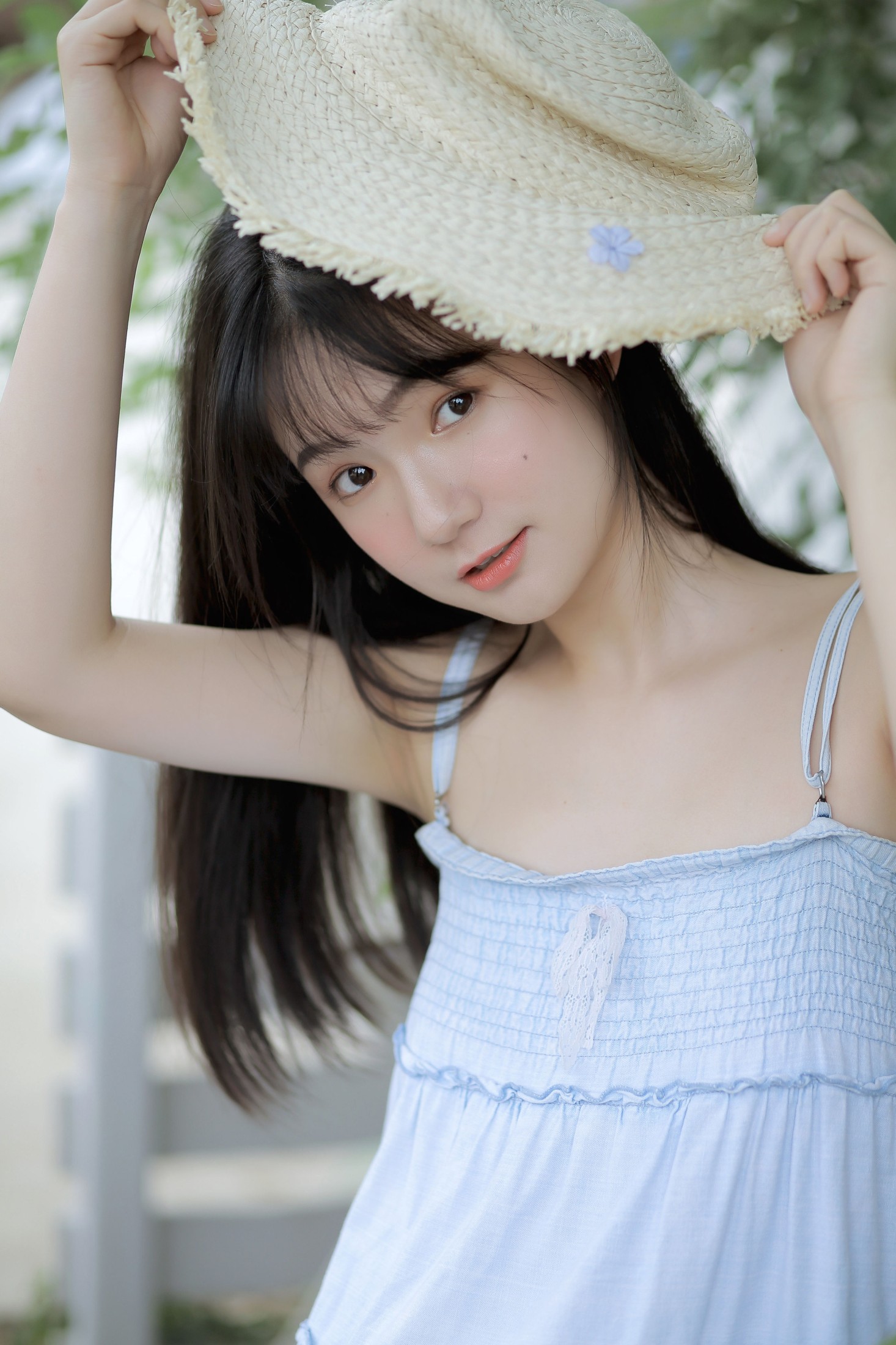 秋秋 – 《院子里的夏天》[22P]