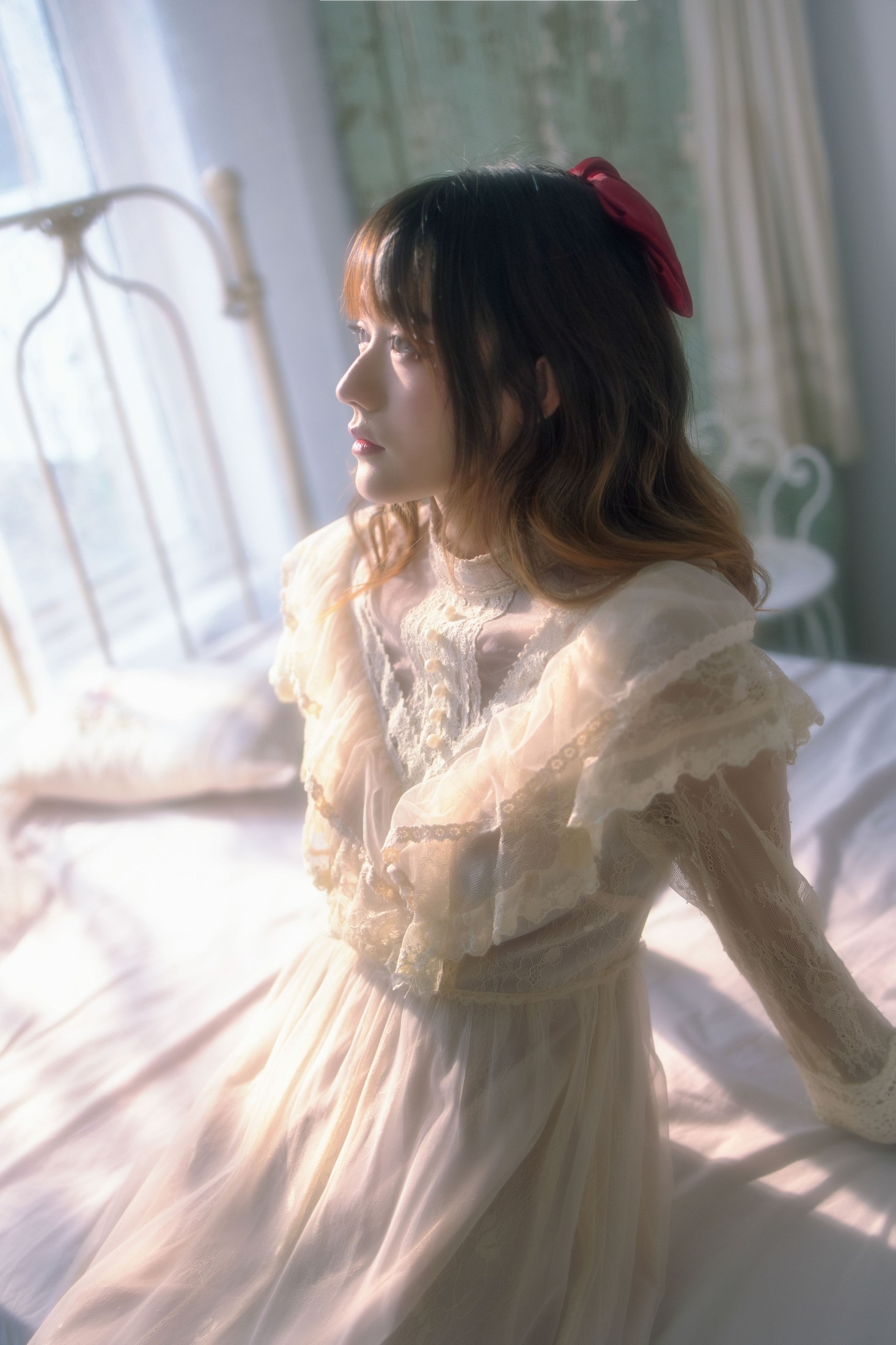 兔子Zzz不吃胡萝卜 – 《蓝风铃》[28P]