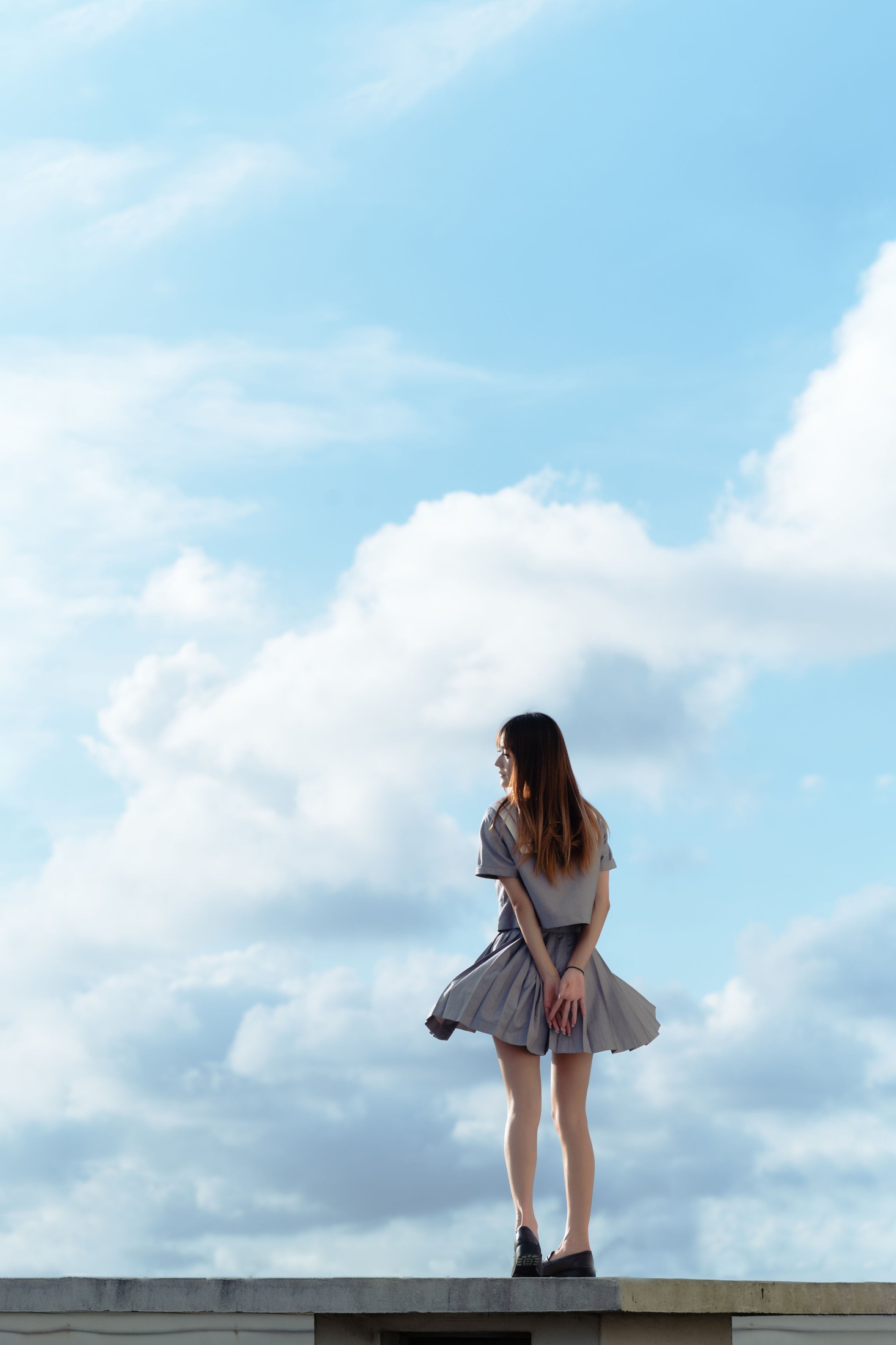 兔子Zzz不吃胡萝卜 – 《天台纸飞机》[28P]