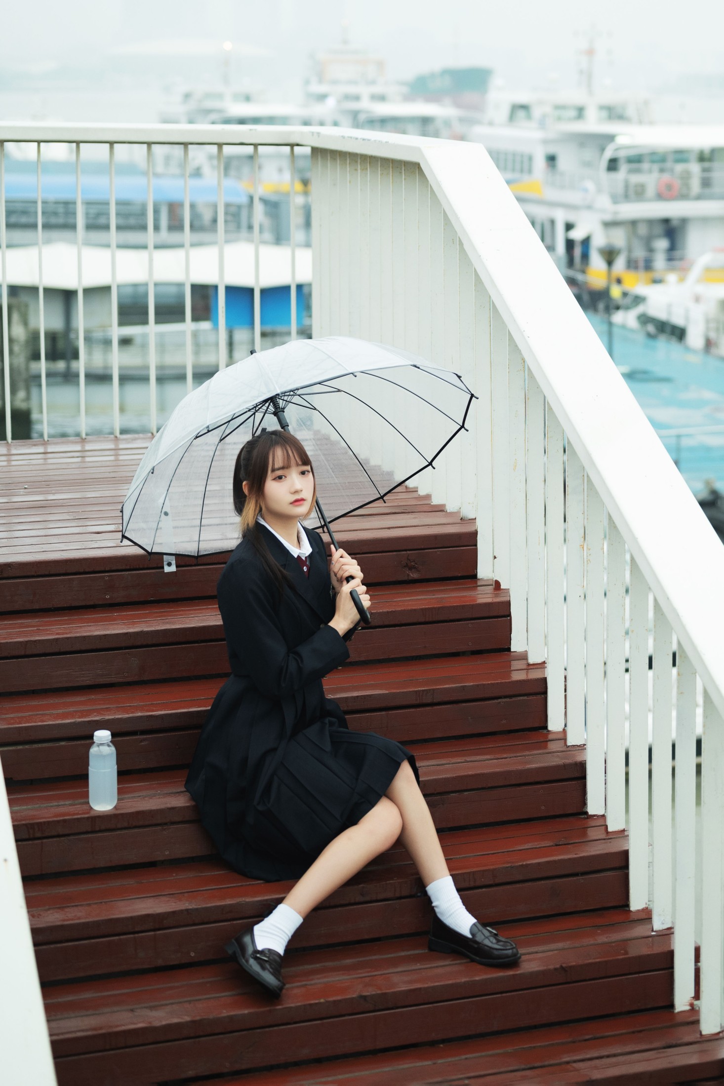 兔子Zzz不吃胡萝卜 – 《阴天的小确幸》[37P]