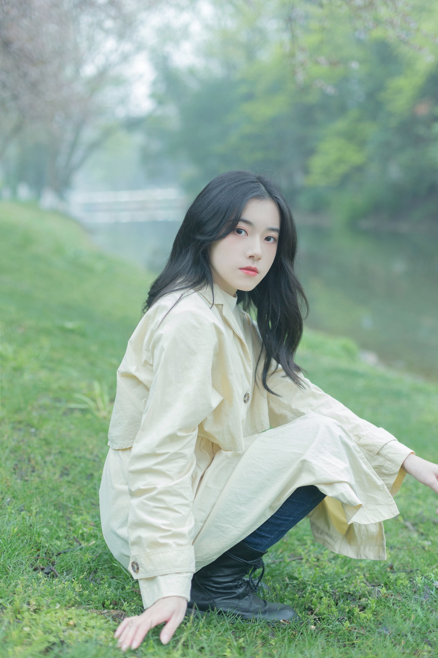 靜鏡婧 – 《下雨的时候》[28P]