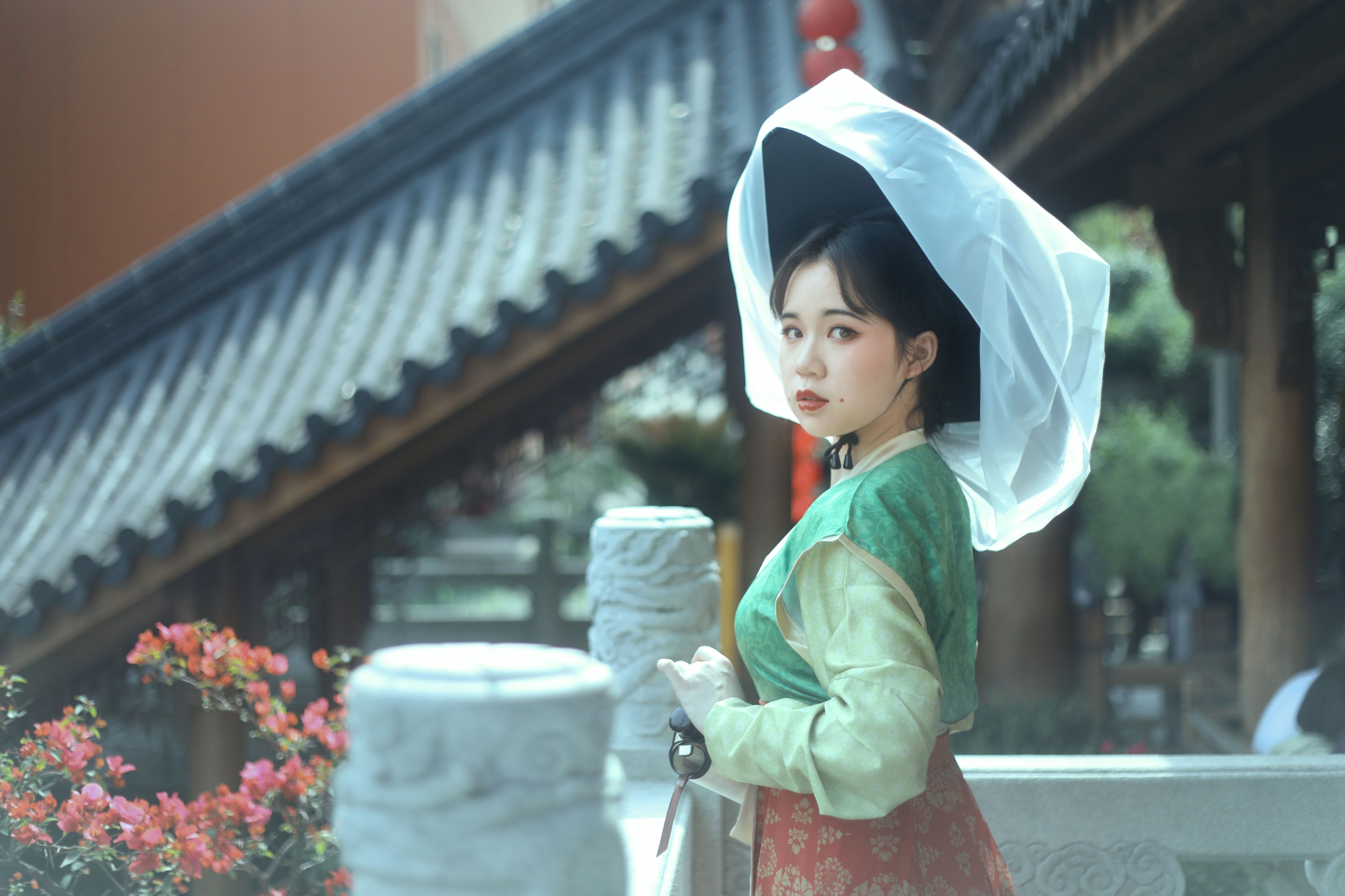 一只高高 – 《踏青》[22P]