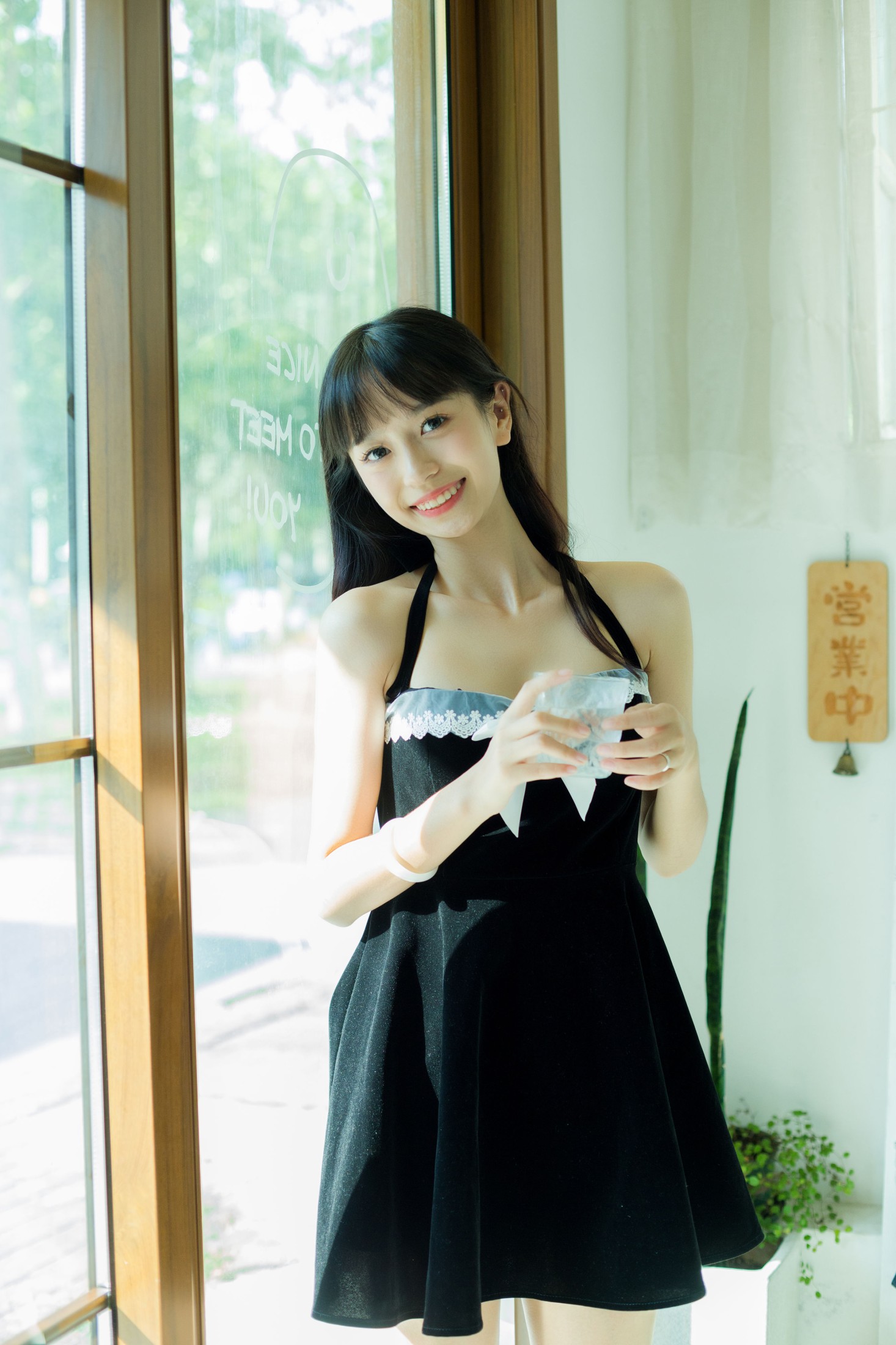 鄢韵琳 – 《不归女孩》[26P]