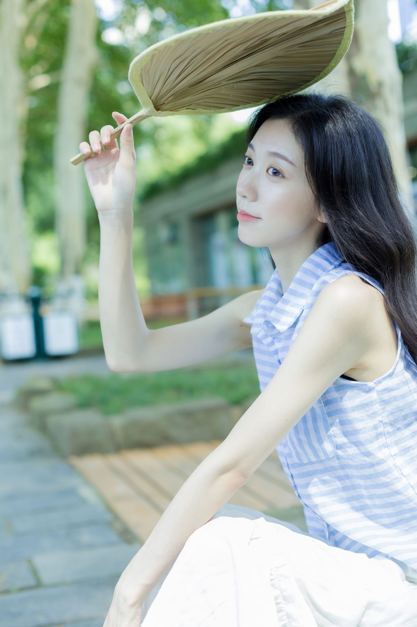 饲猫少女- – 《在你的身边》[36P]