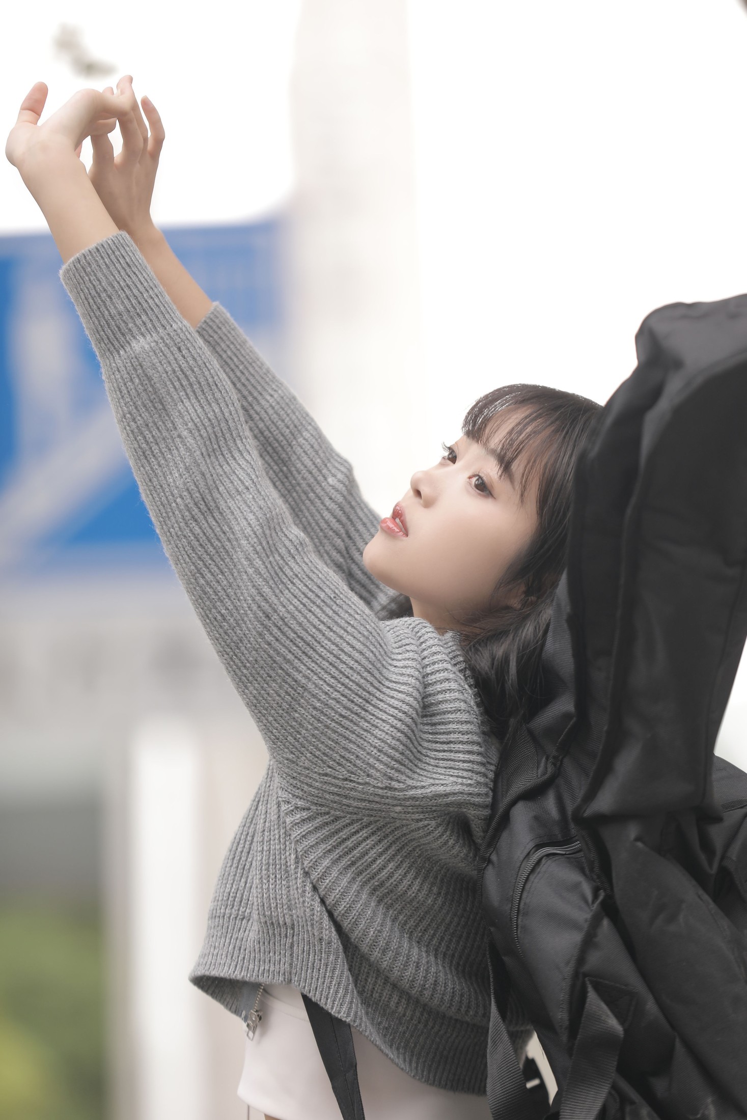 小薇人儿 – 《风居住的街道》[37P]