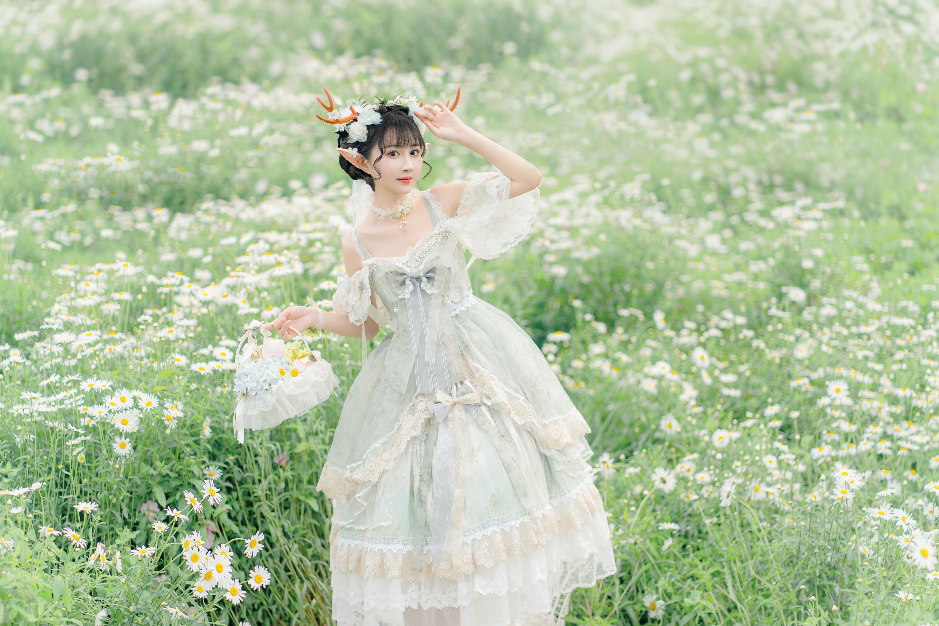 绮罗生的小苏苏 – 《洛丽塔》[28P]