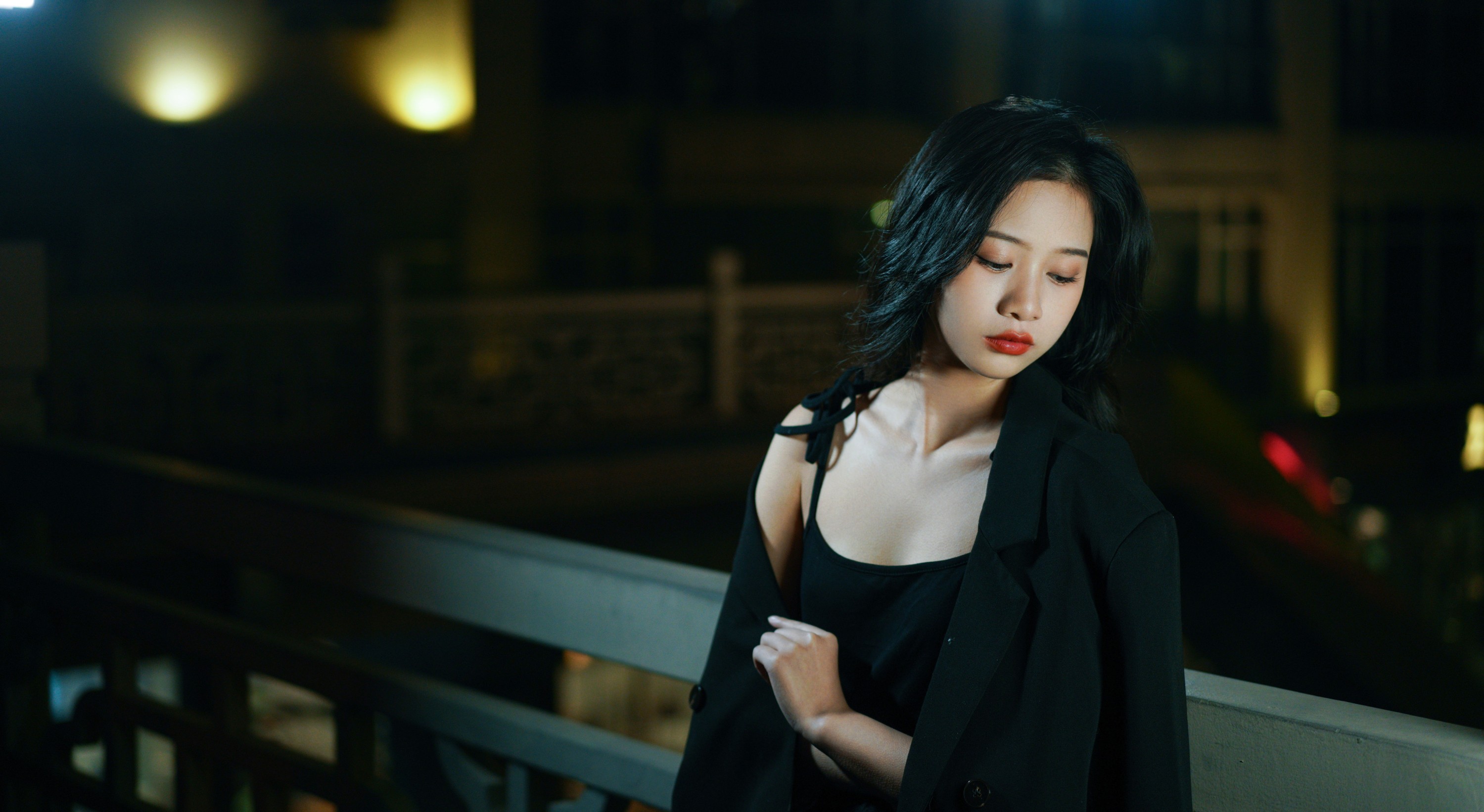 橙子舒 – 《夜巷》[22P]