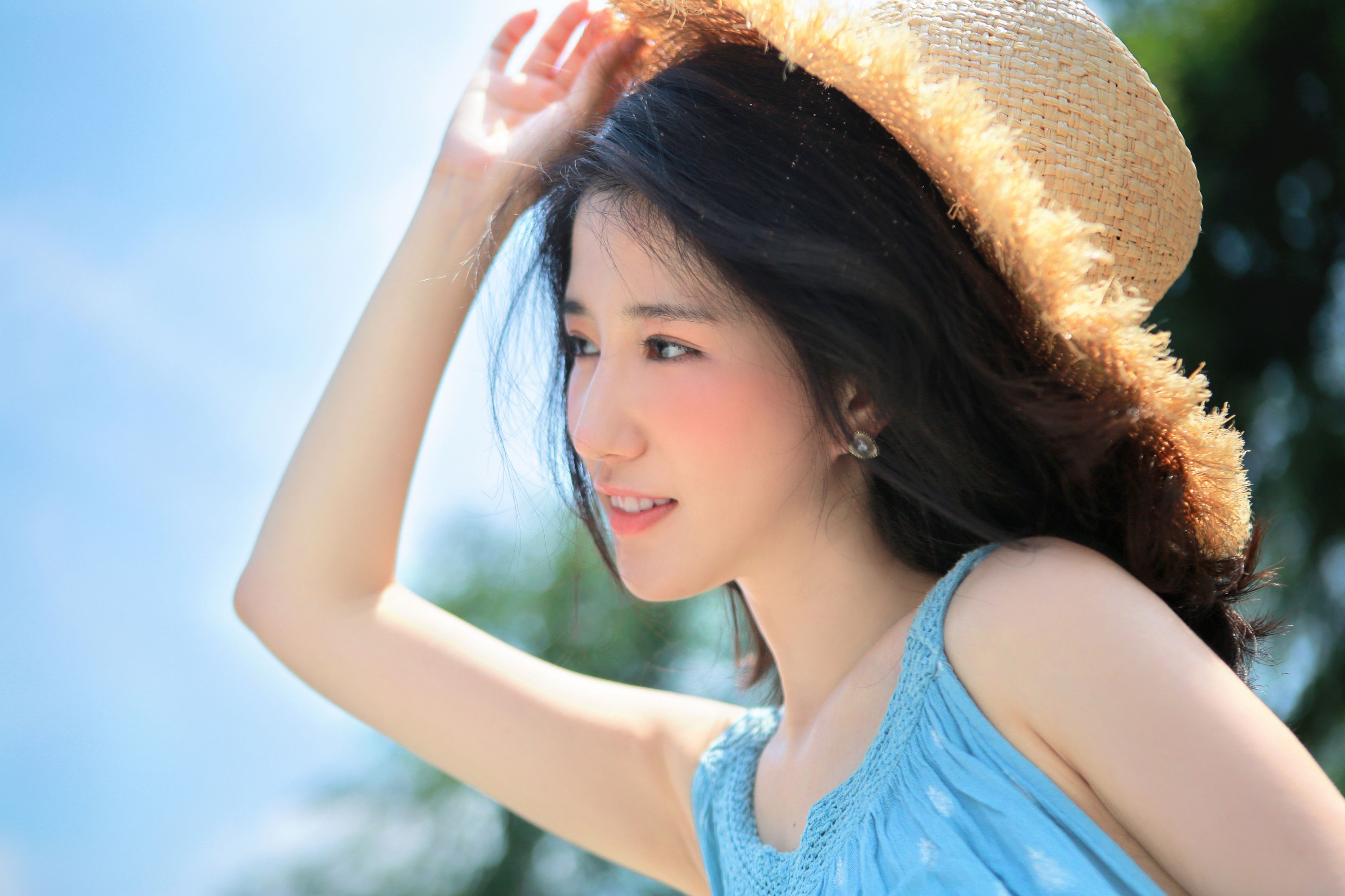 倩 – 《盛夏光年》[22P]