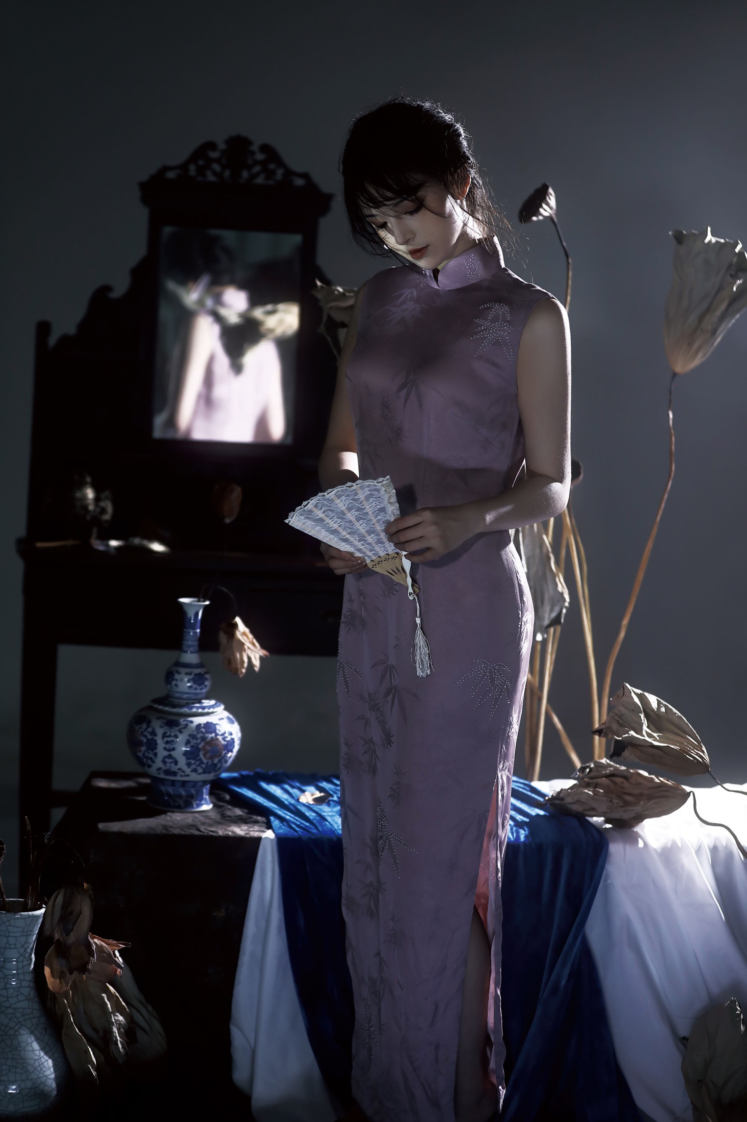 冯玉憬 – 《月亮告诉我，他不会回来了。》[20P]