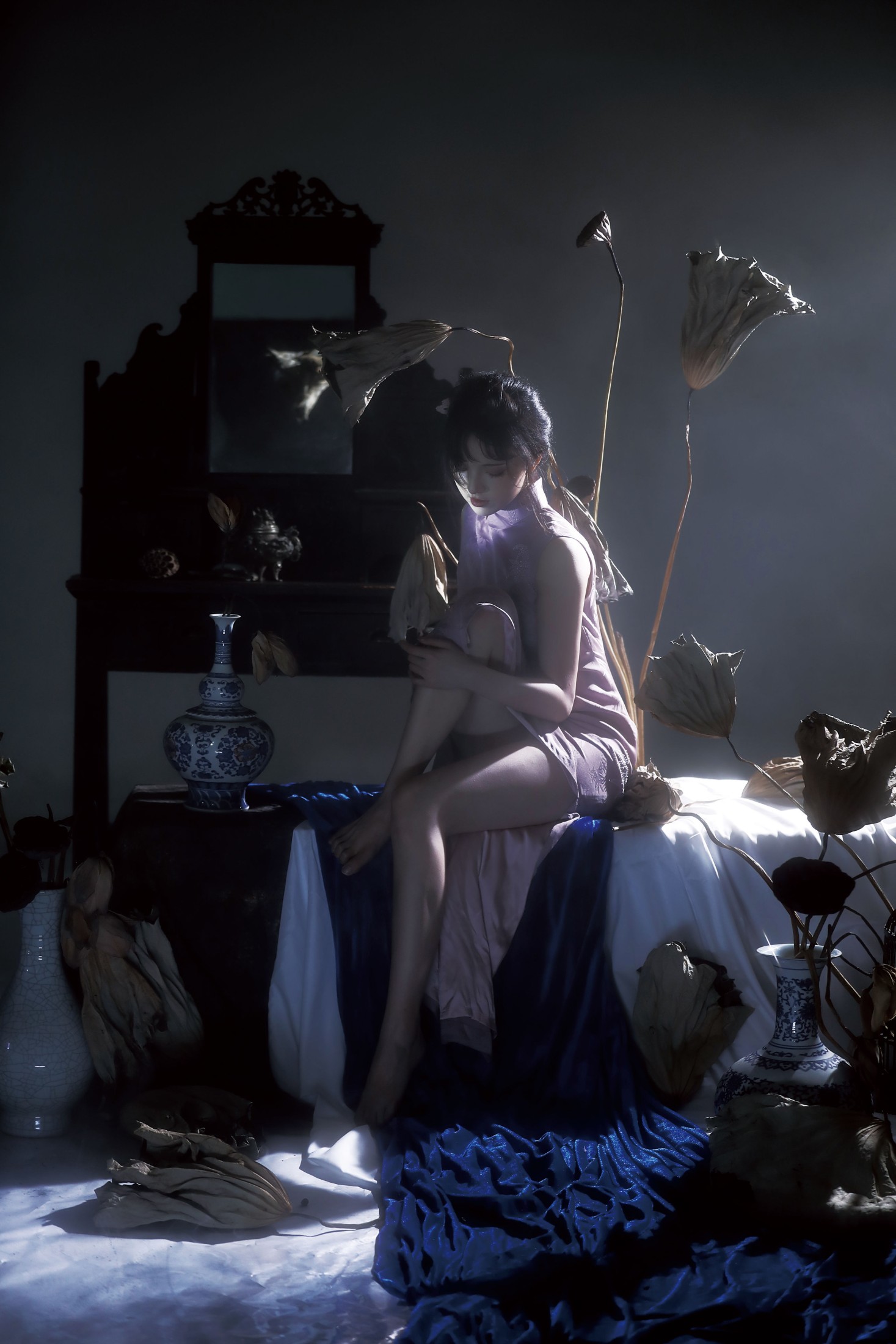 冯玉憬 – 《月亮告诉我，他不会回来了。》[20P]