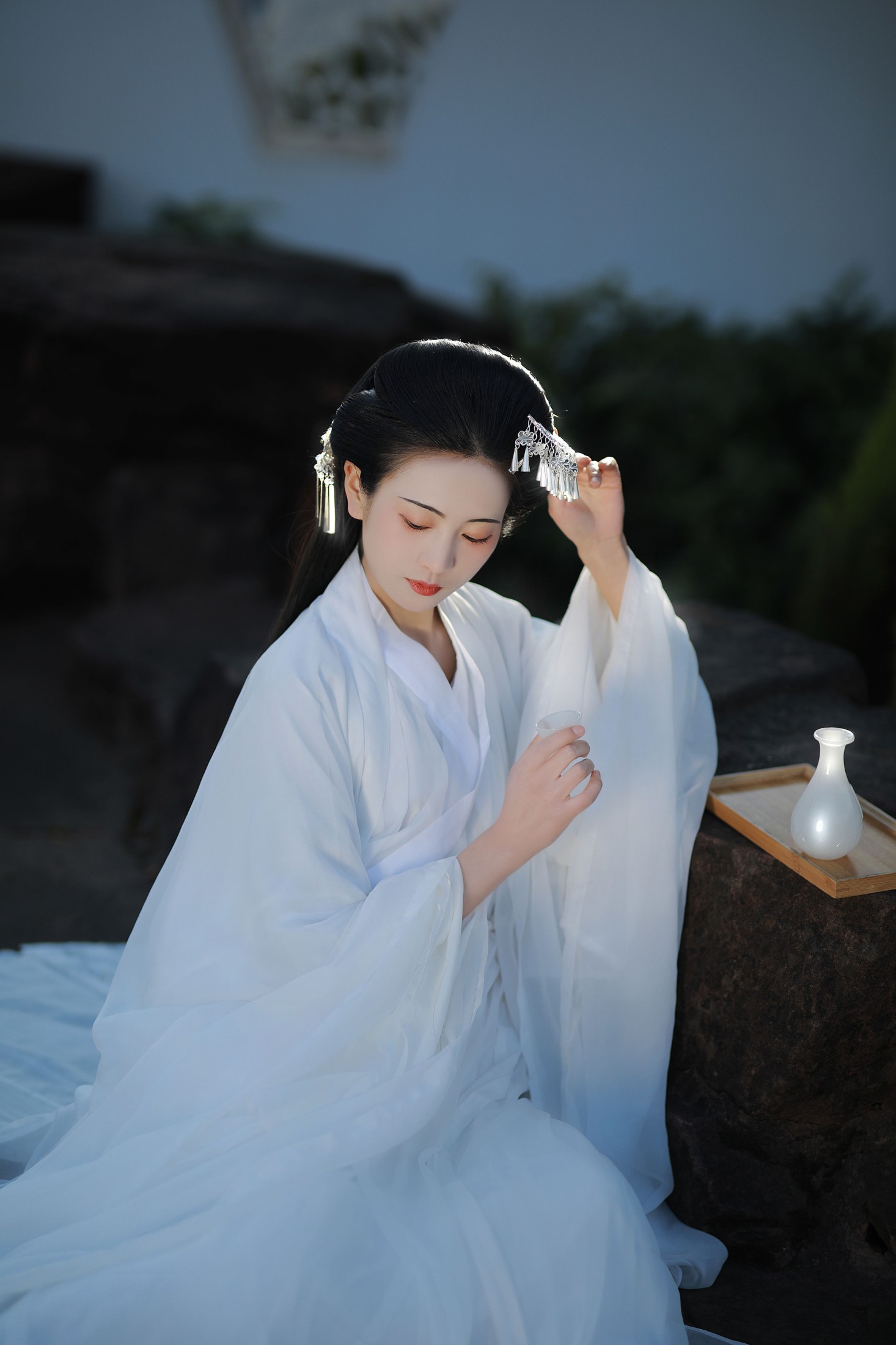 瑜瑾 – 《皑如山上雪皎若云间月》[25P]