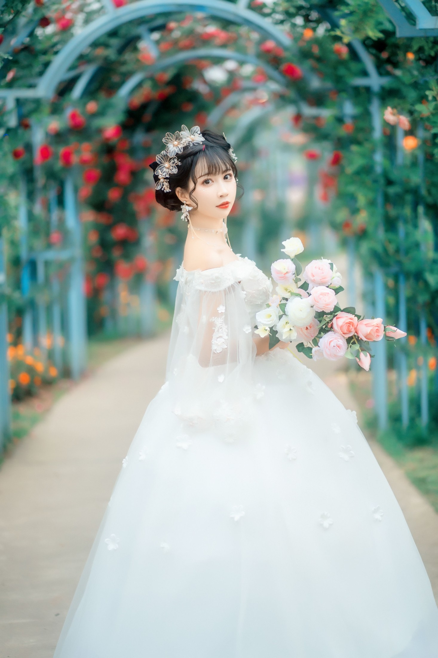 绮罗生的小苏苏 – 《浪漫之花》[25P]