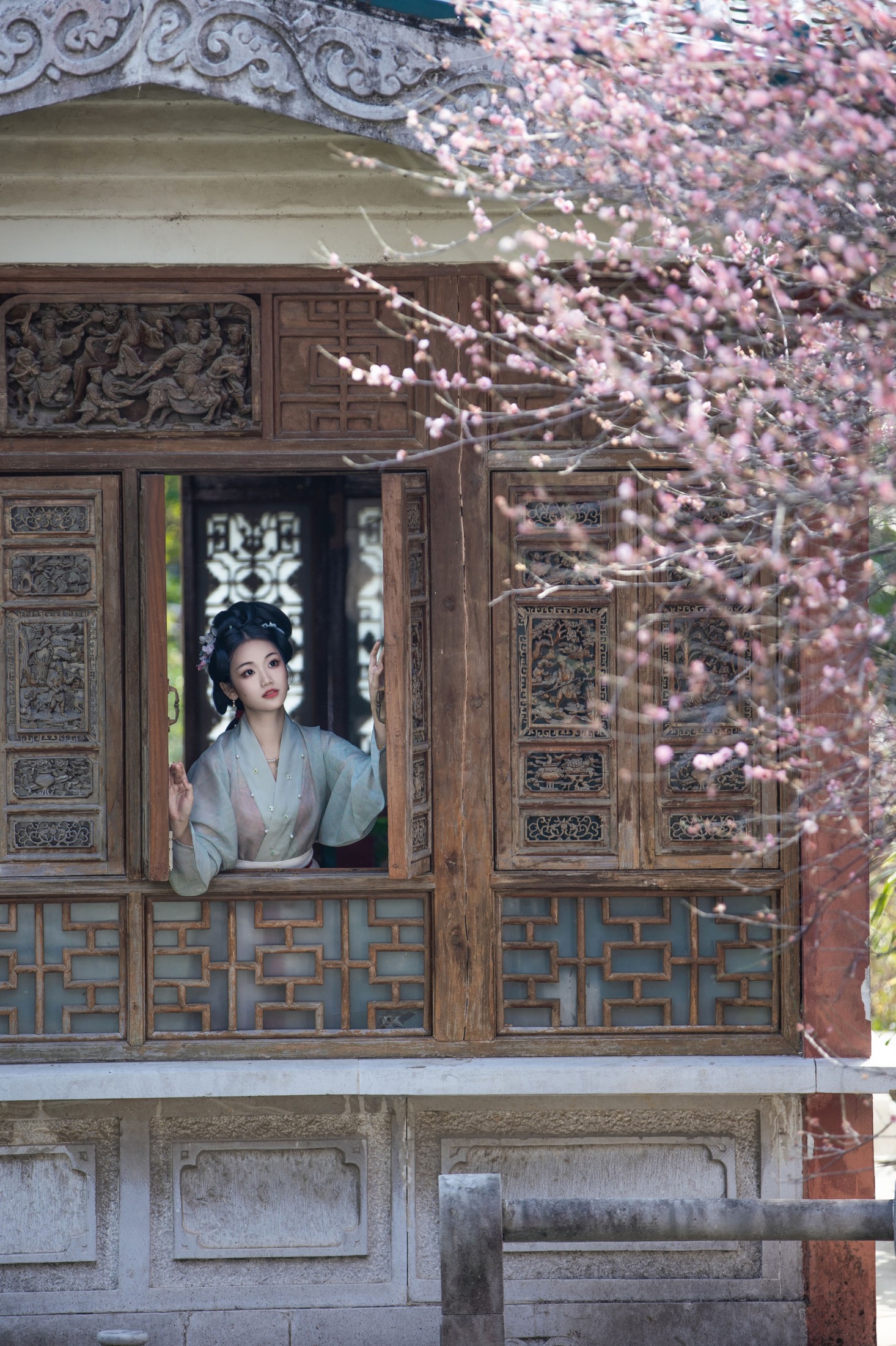 晚江亭 – 《却把青梅嗅》[32P]