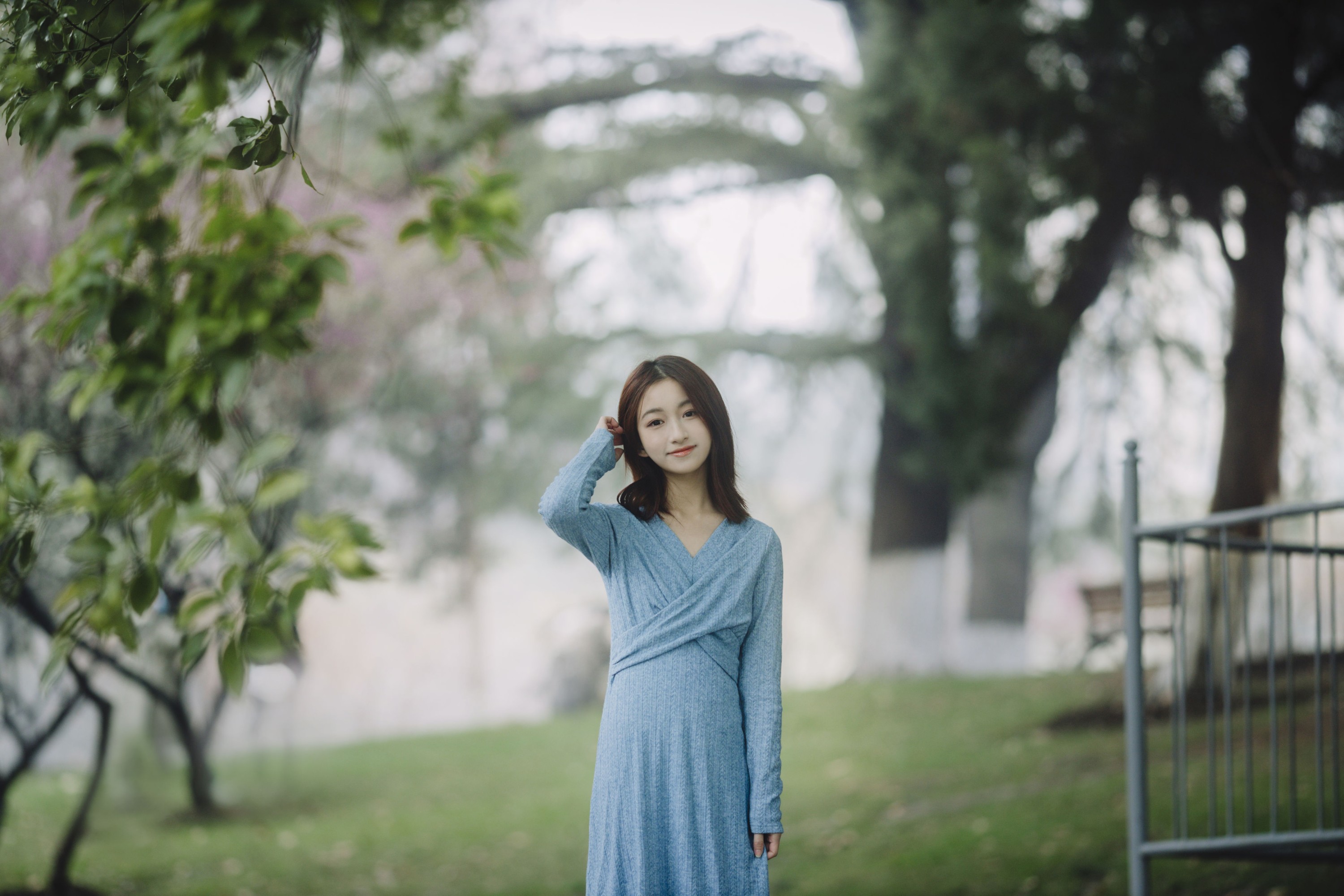 钰儿 – 《阴天的湖面》[22P]