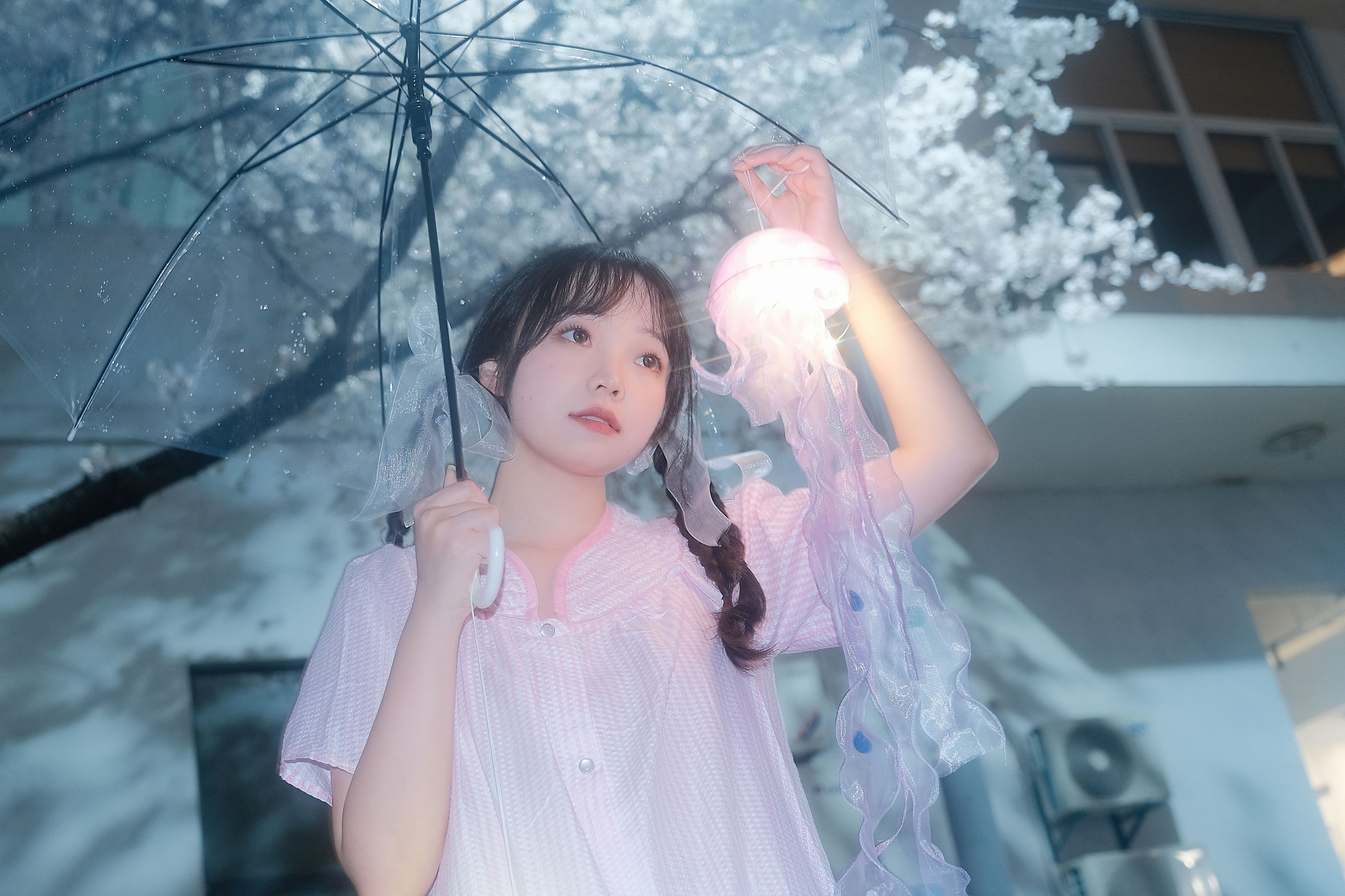 贝贝bu睡觉 – 《雨樱》[20P]