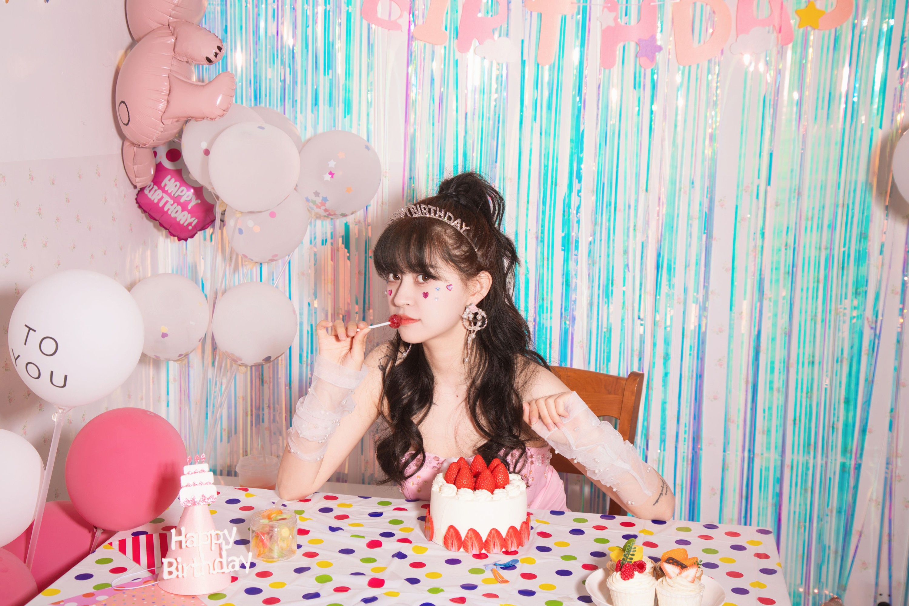 壹萱- – 《生日快乐》[29P]