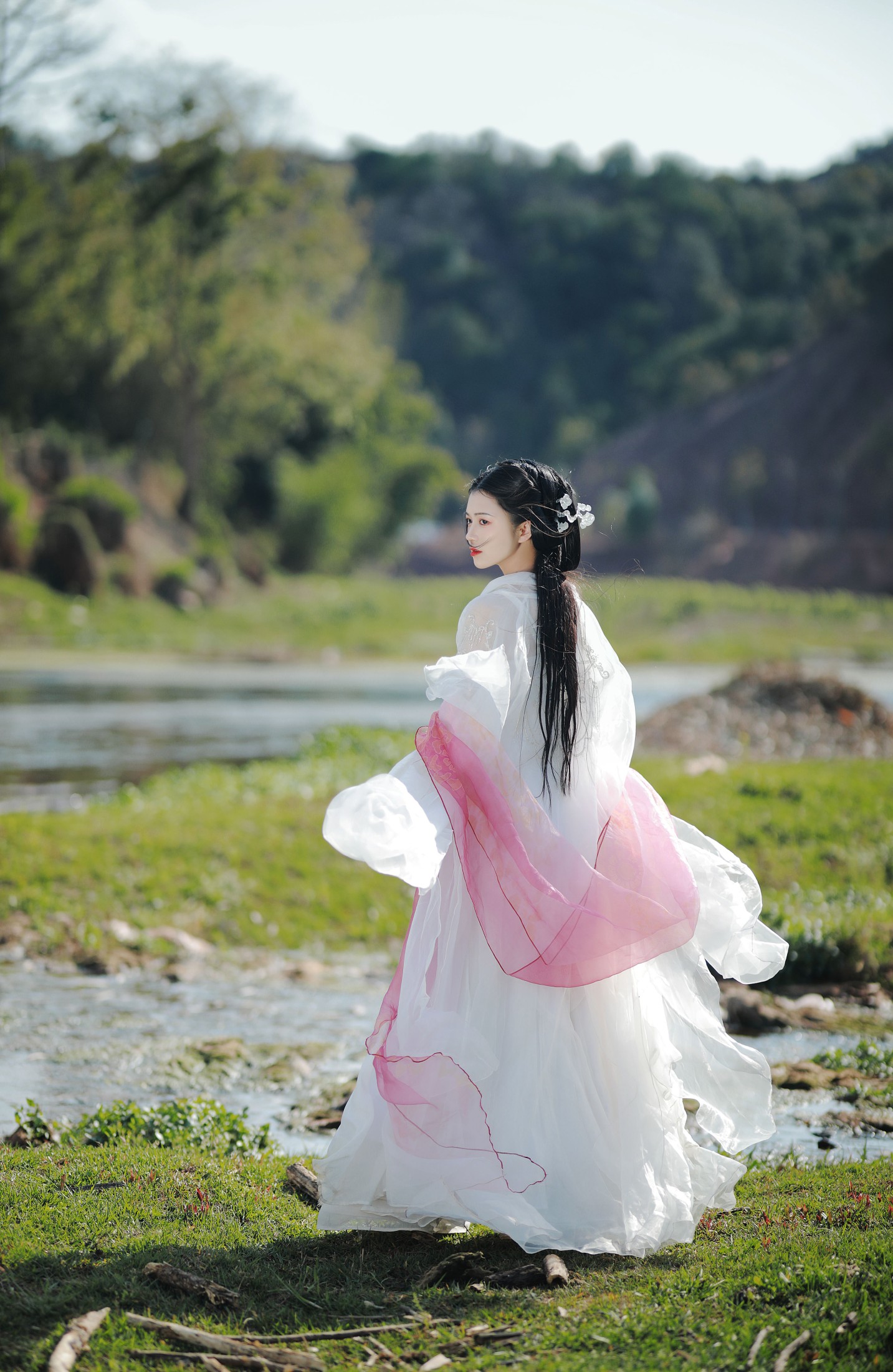 吾岁岁 – 《青山依旧在》[26P]