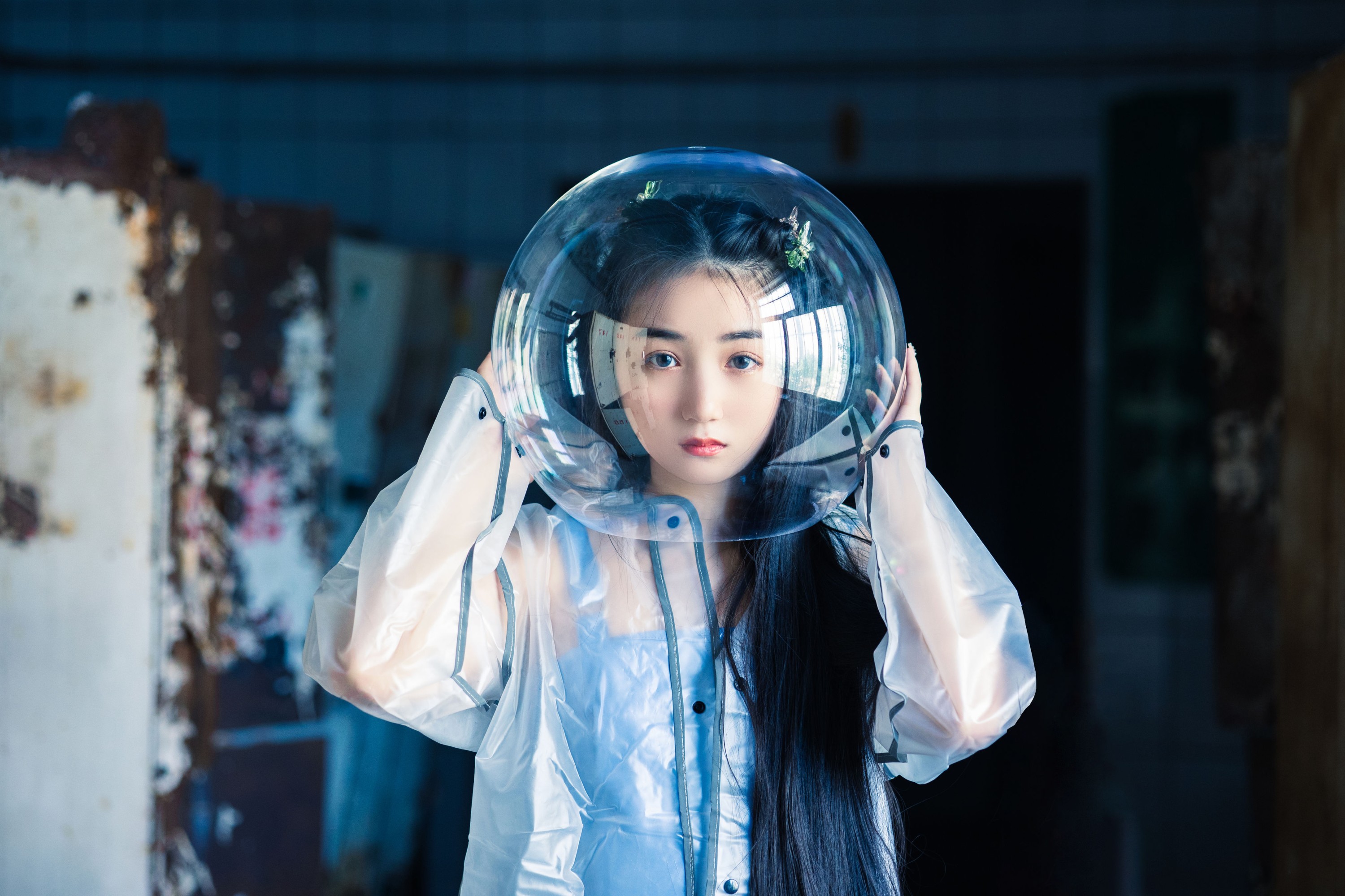 四月羊大冒险 – 《废弃游泳馆》[24P]