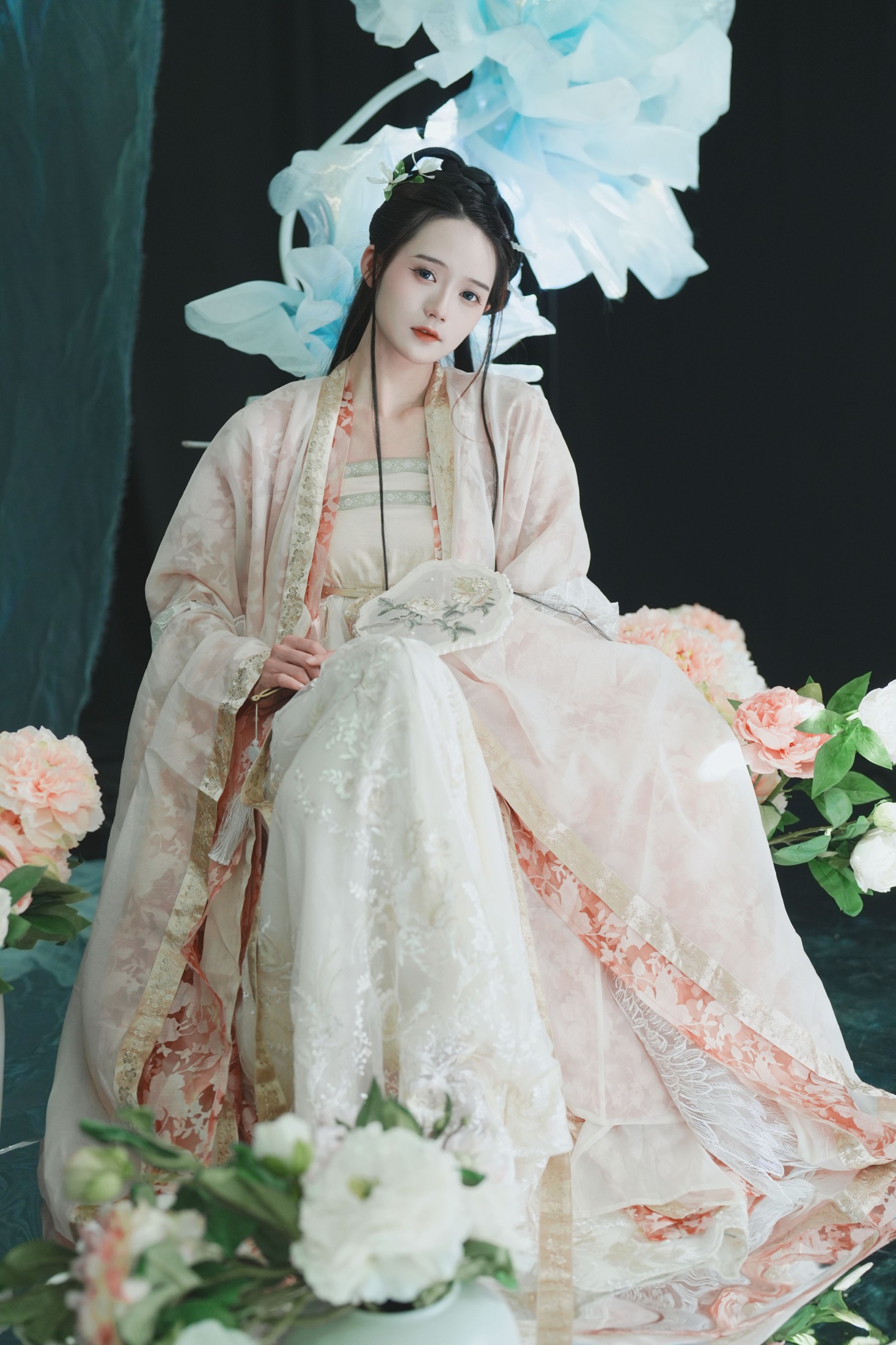 兔子Zzz不吃胡萝卜 – 《寄明月》[39P]