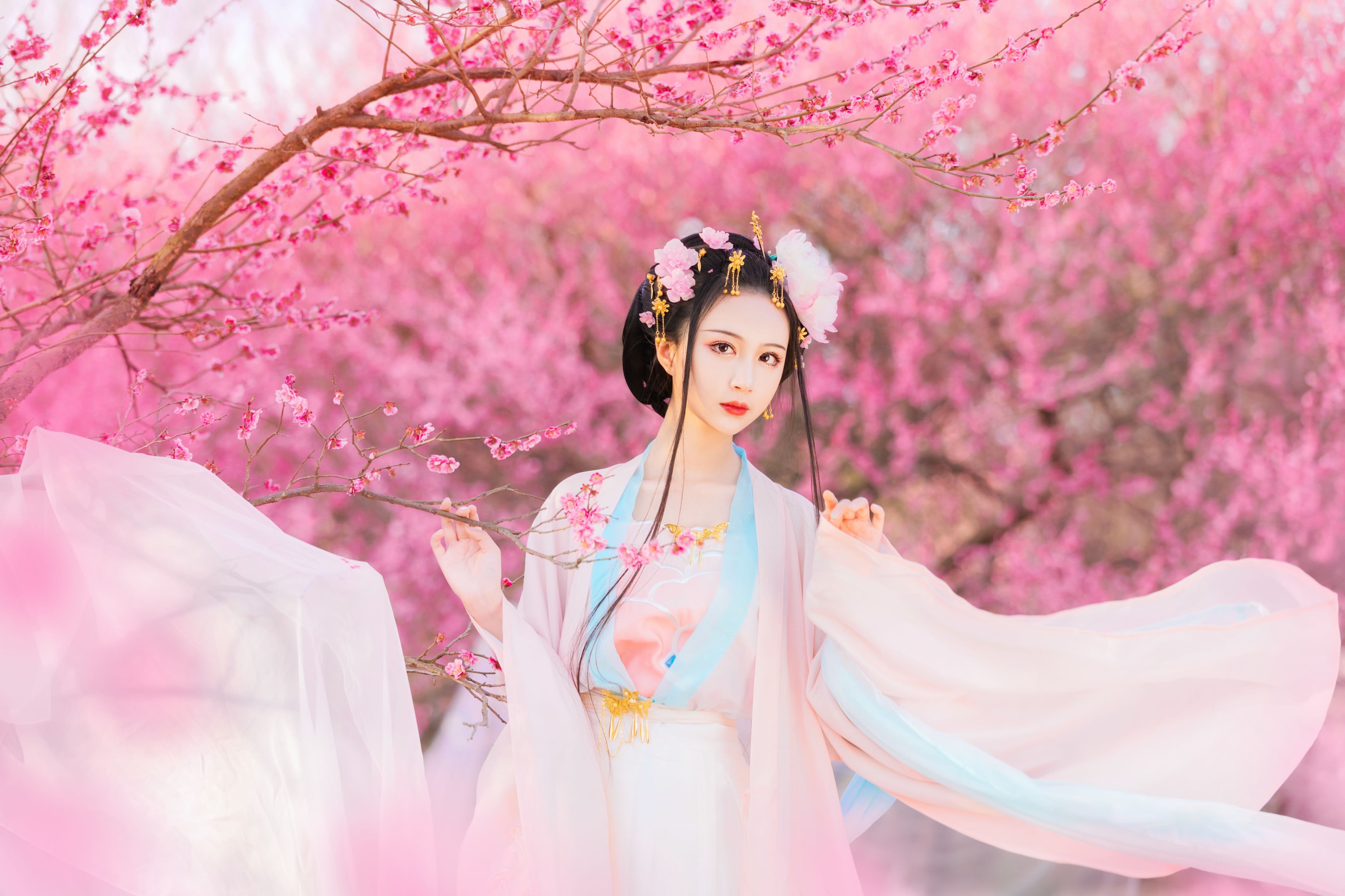 绮罗生的小苏苏 – 《花间游》[27P]