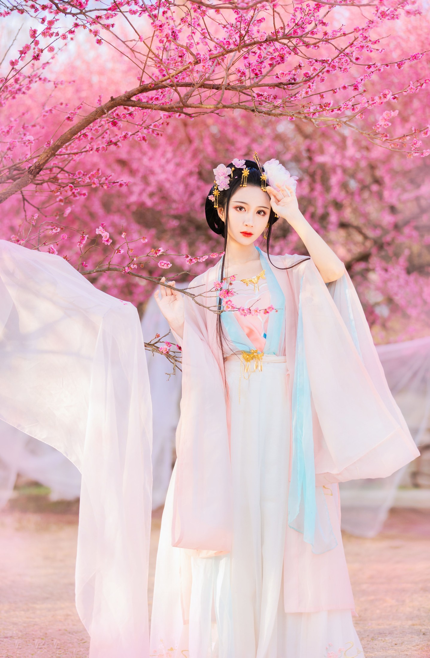 绮罗生的小苏苏 – 《花间游》[27P]