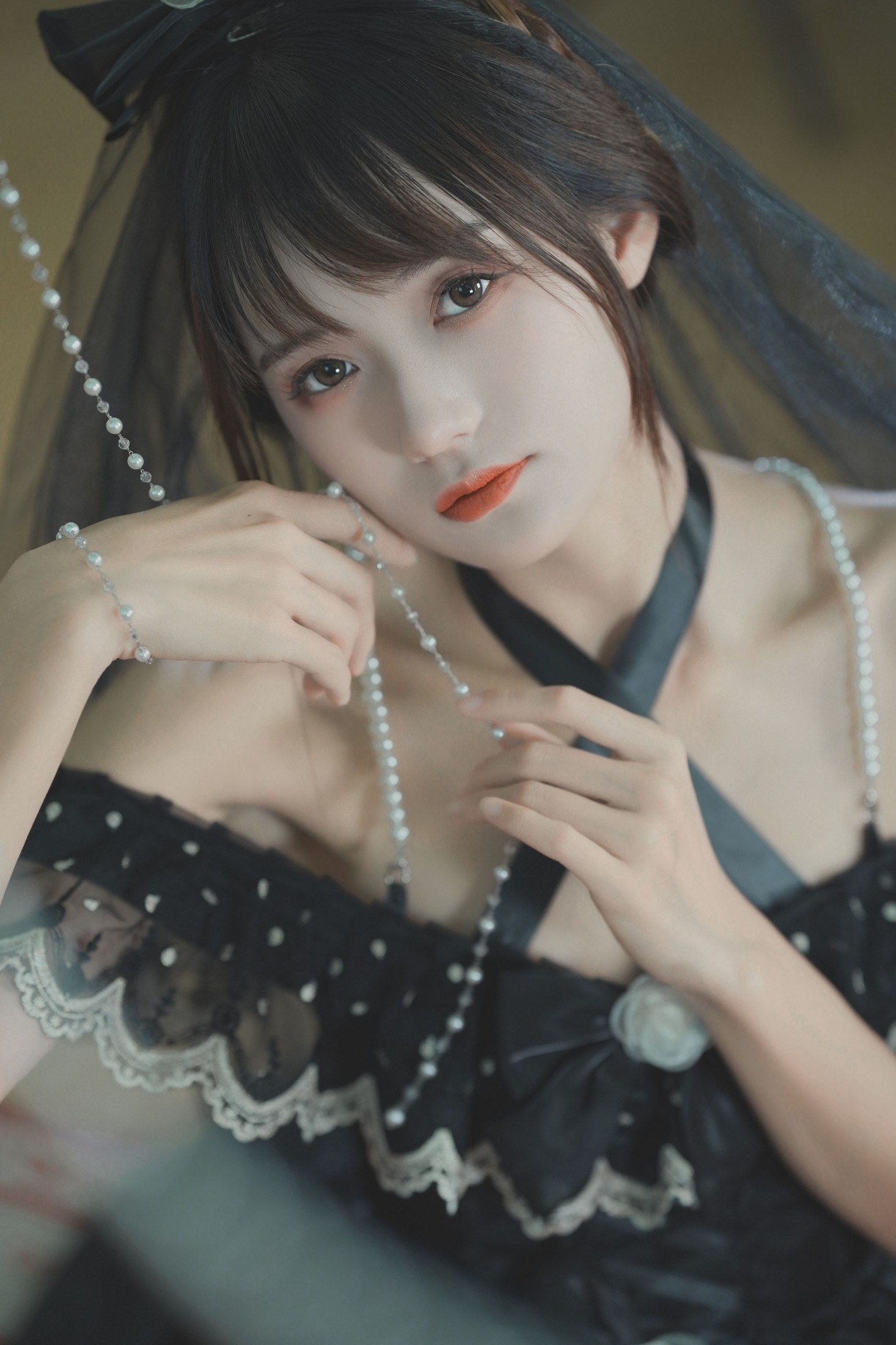 兔子Zzz不吃胡萝卜 – 《契约十字》[28P]