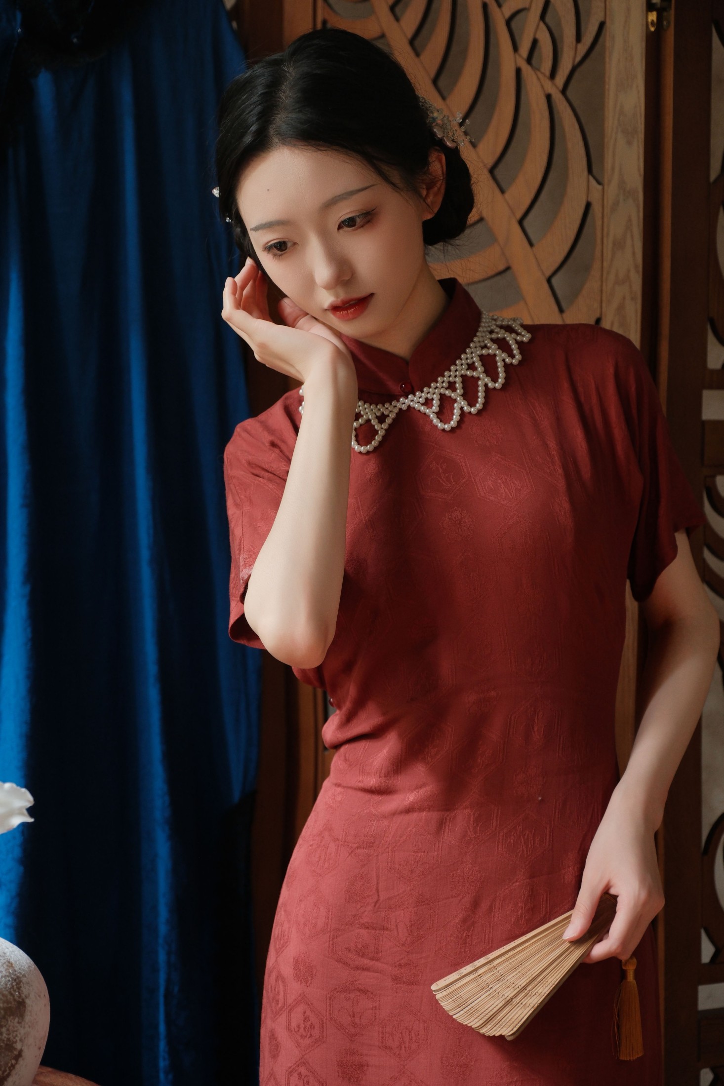 小羊爱干饭 – 《红色》[21P]