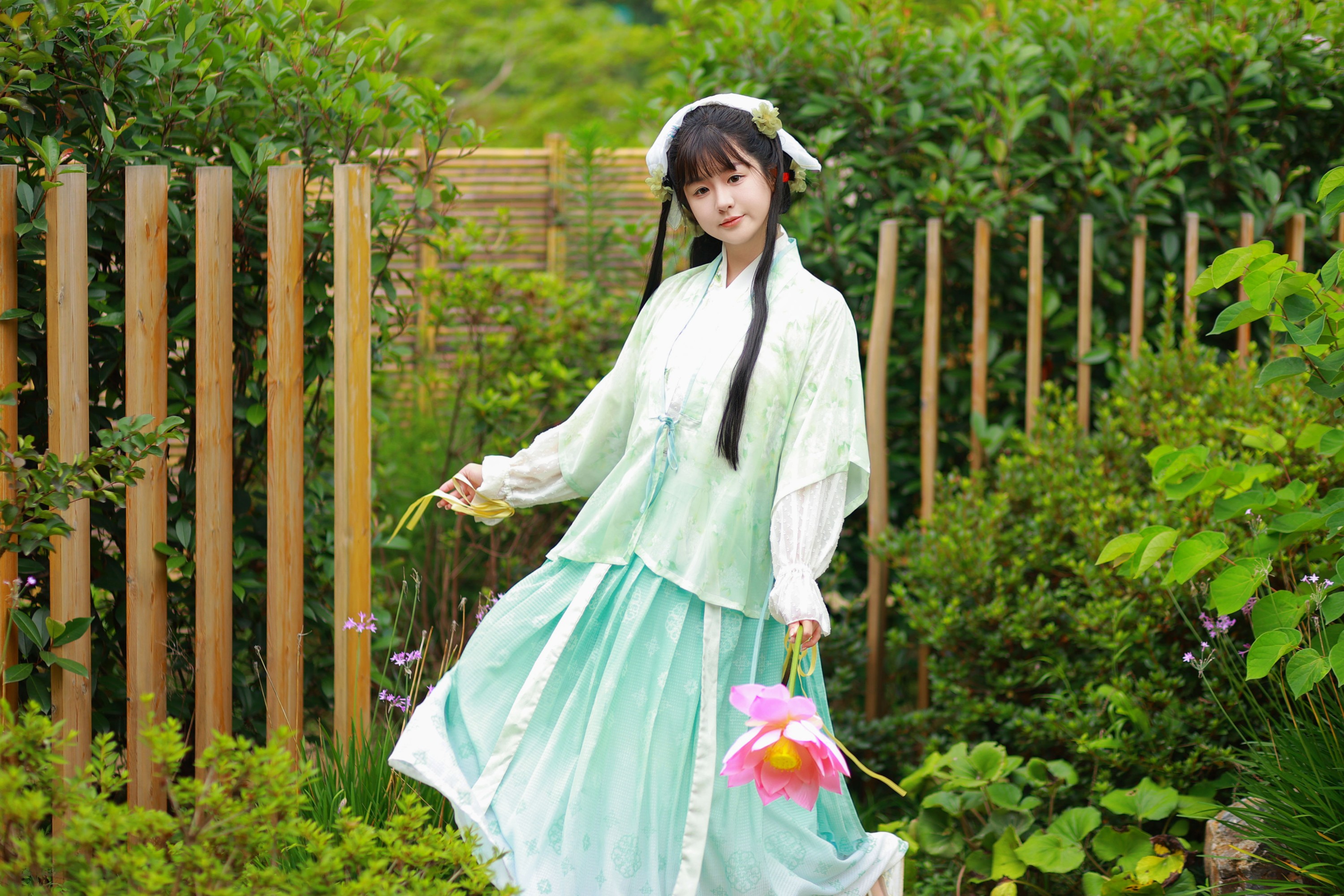 不可爱的禾禾喵 – 《吃瓜啦》[36P]