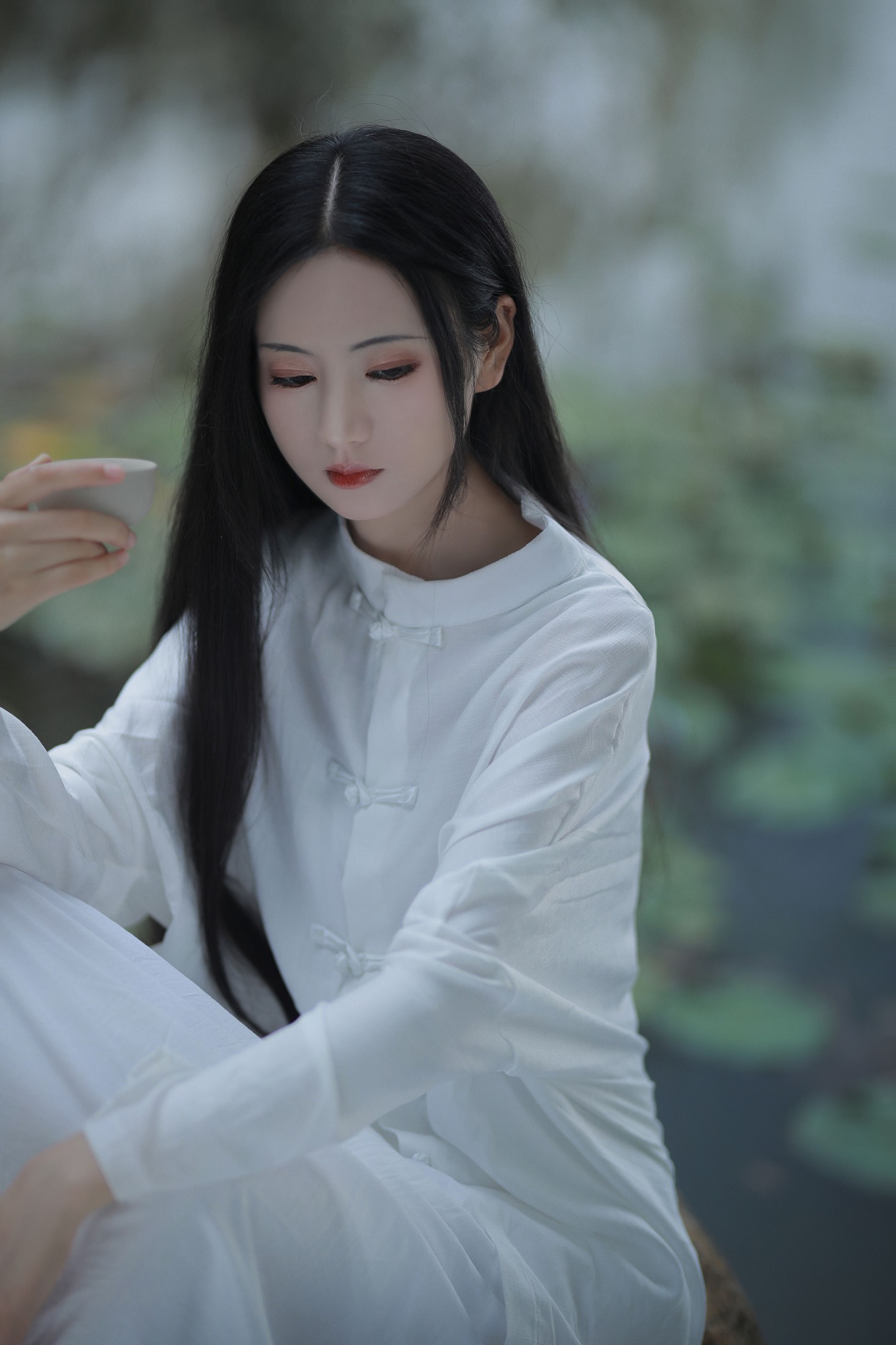 瑜瑾 – 《寒露》[28P]