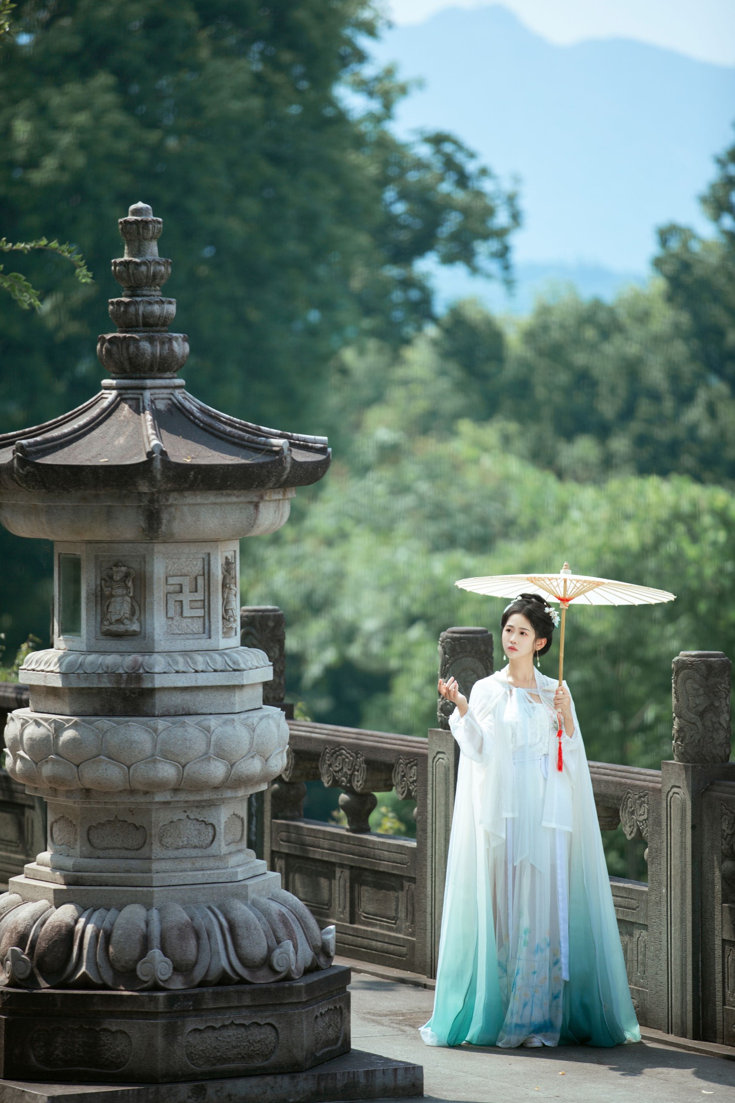 湫一只岁岁 – 《如梦令》[22P]