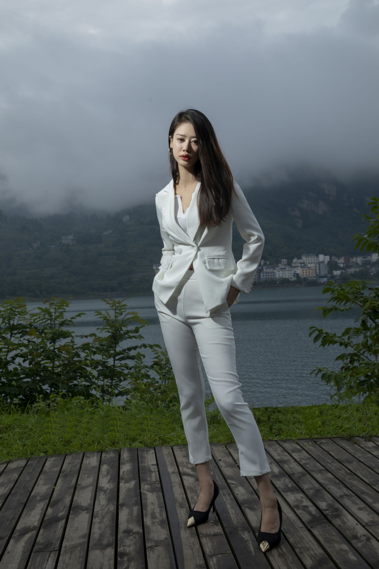 Chenaling_CL – 《HEAD IN THE CLOUDS》[23P]