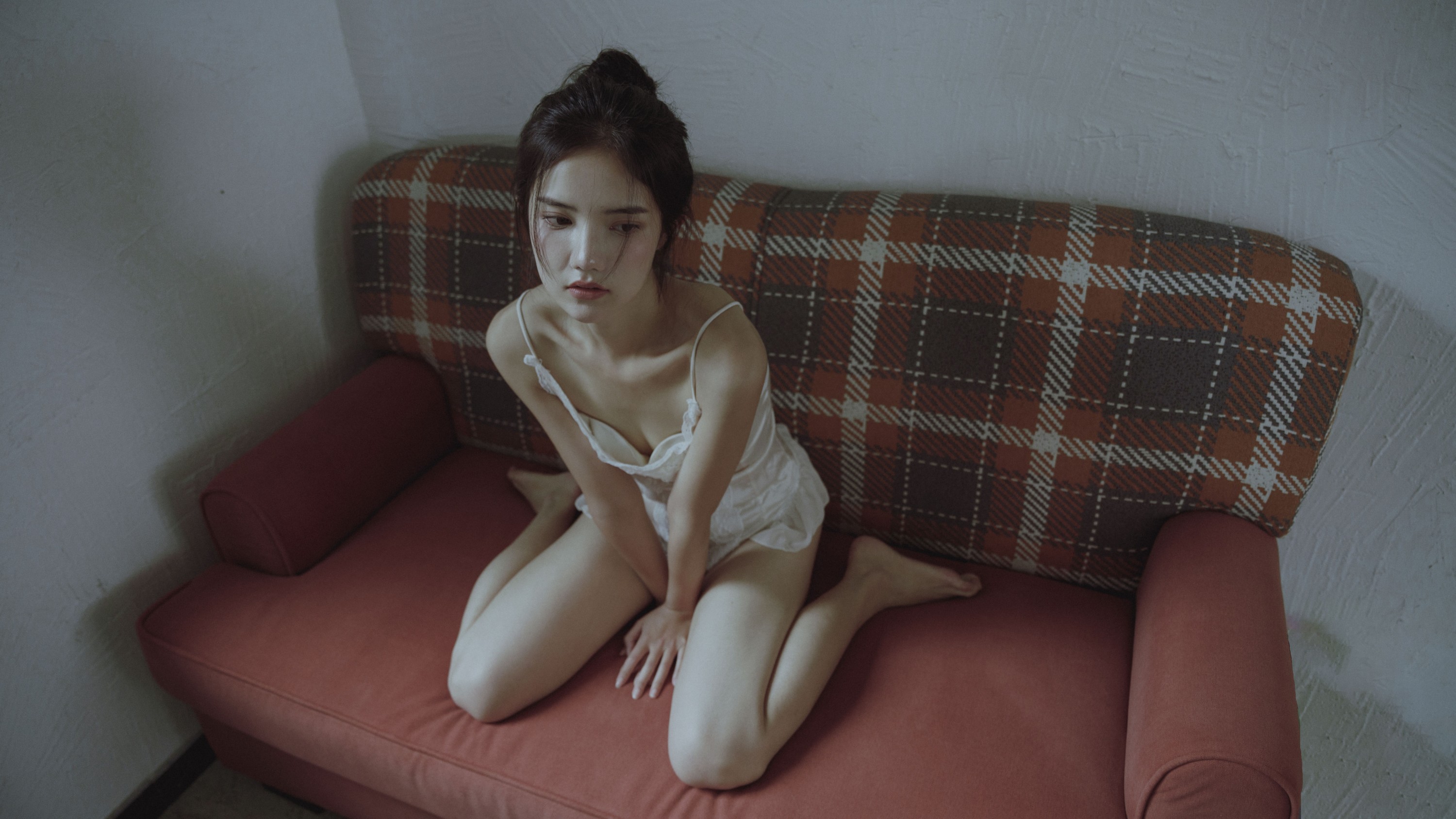 多米Domy – 《白色衣衫》[28P]