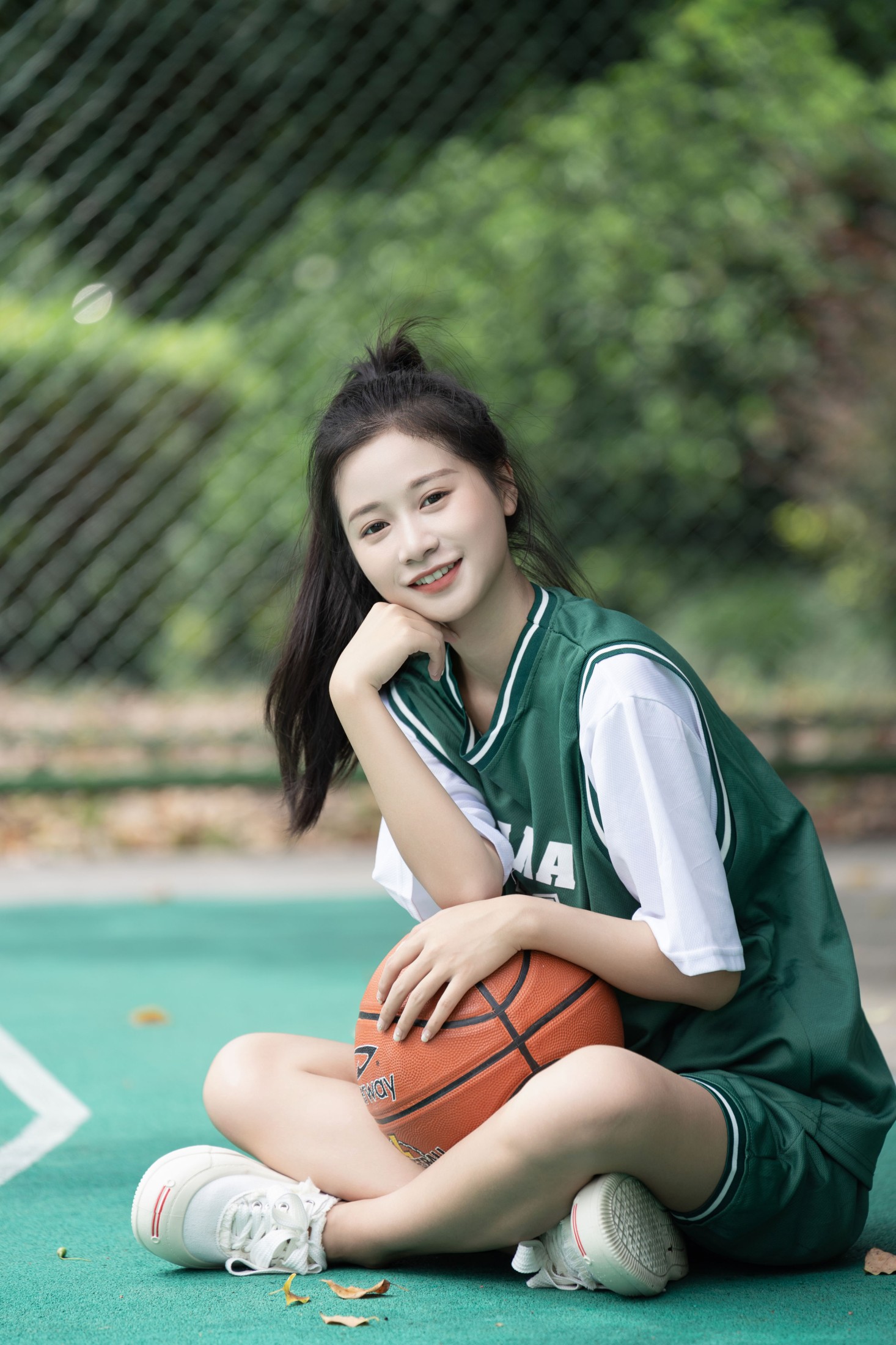 橙子舒 – 《放学一起打球啊》[24P]