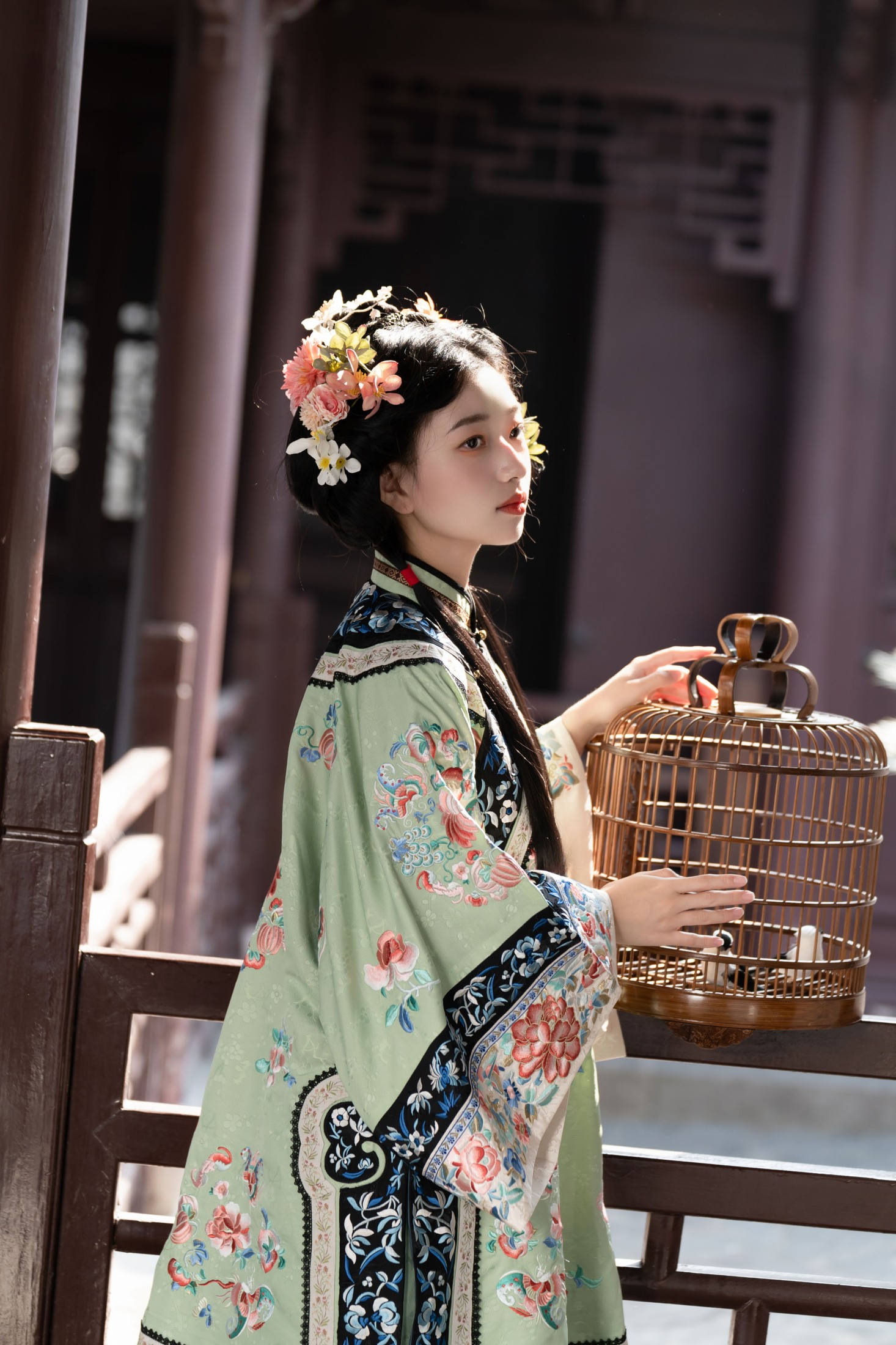 m – 《先生，我不过是旧时代的遗物》[34P]