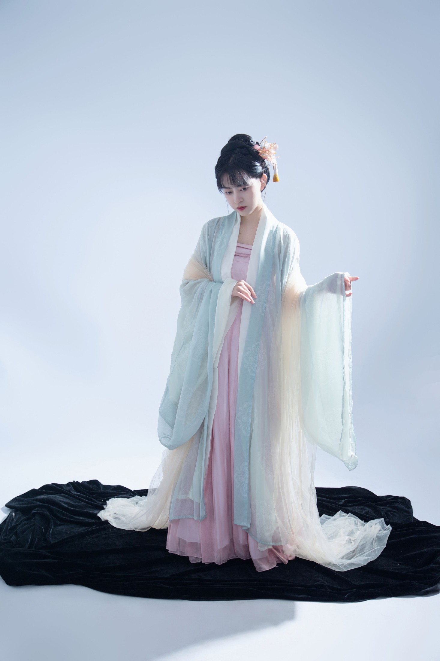 壹萱- – 《一抹青红》[22P]