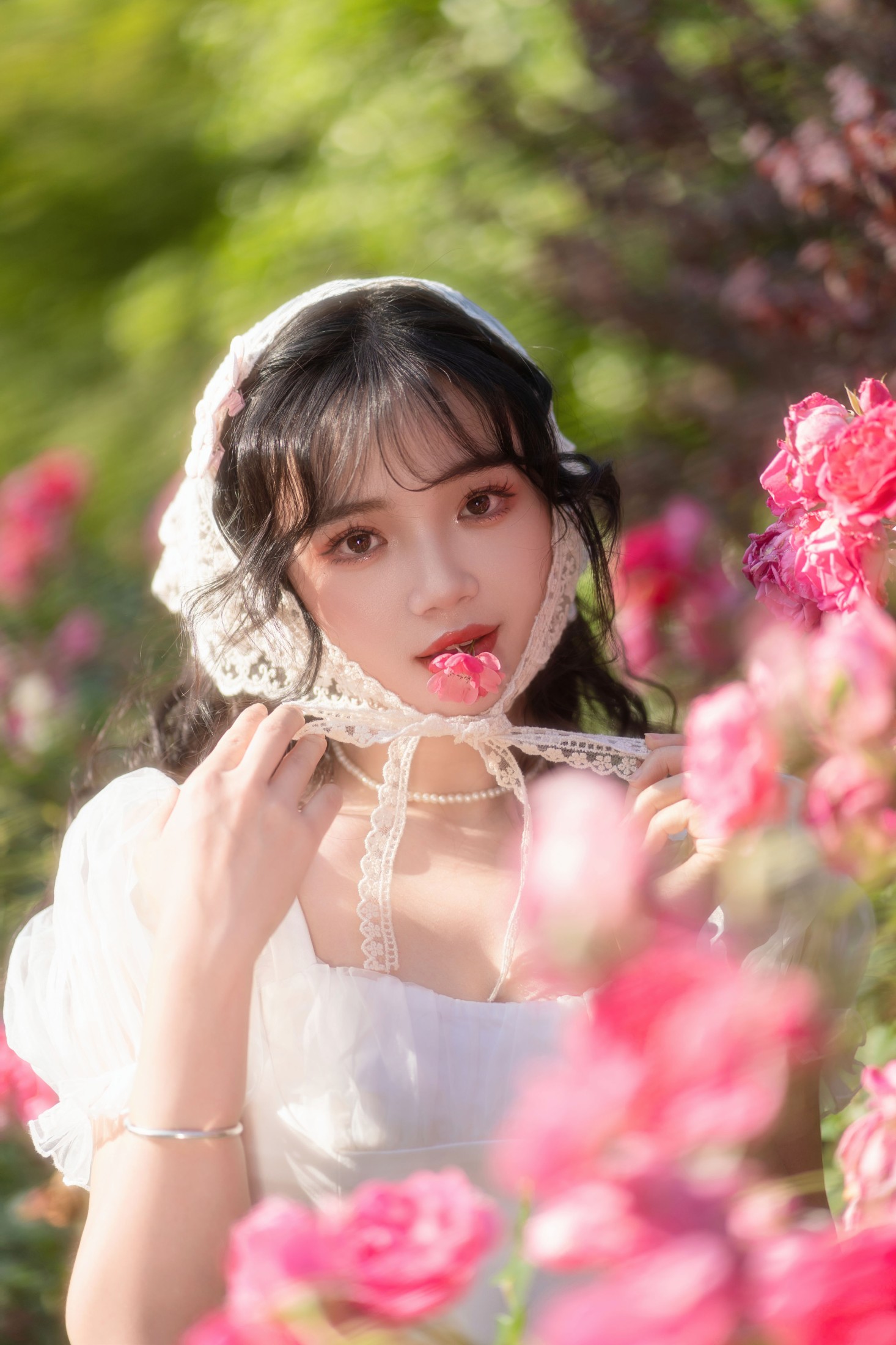 小欧O – 《沉醉蔷薇花海》[24P]